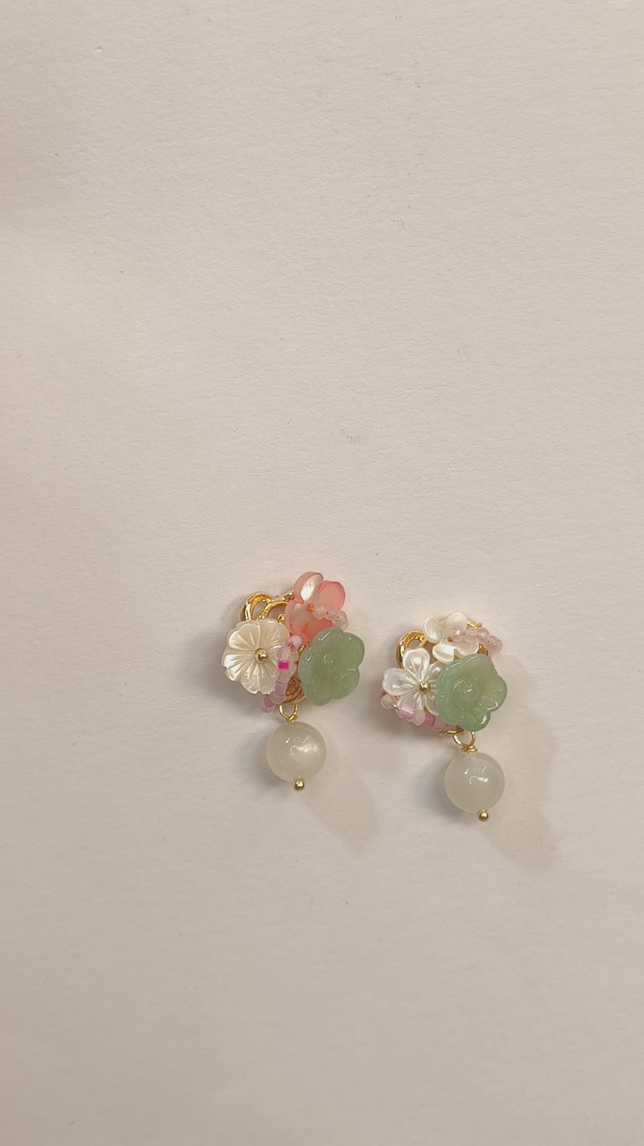 WE Monet jadeite earring