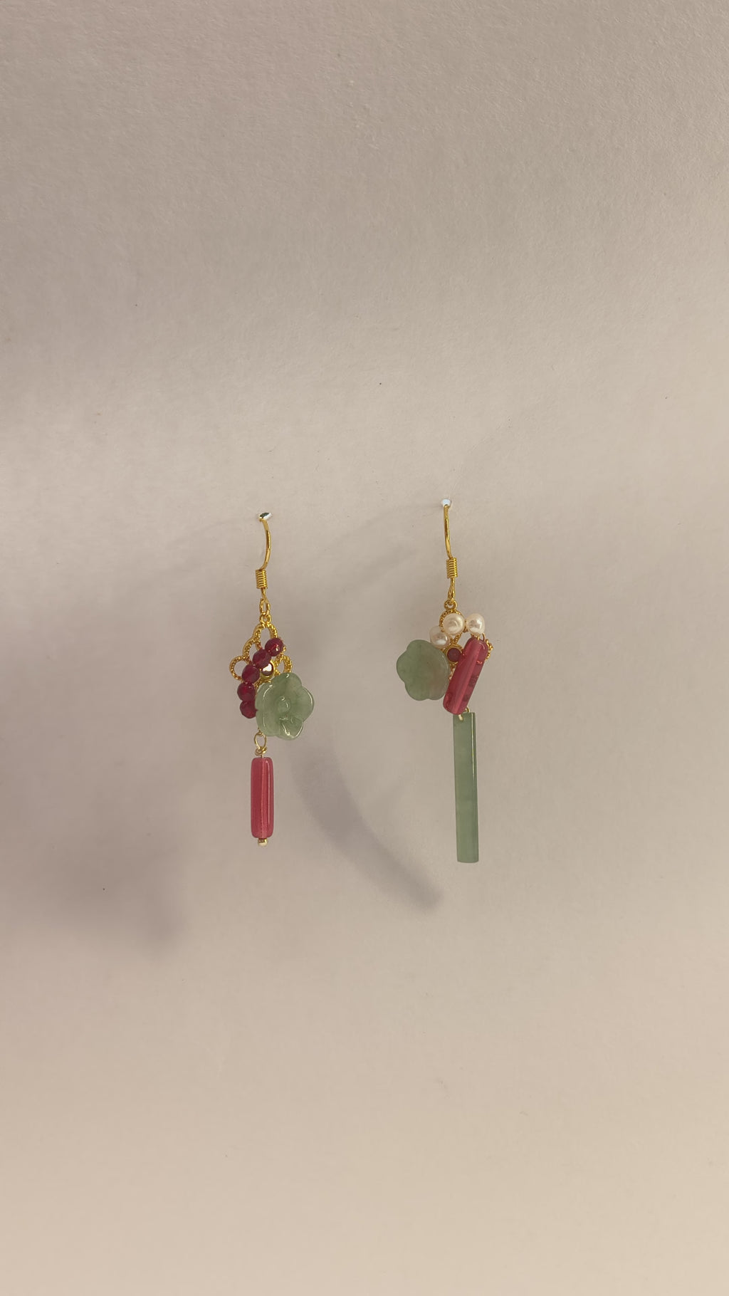 WE jadeite earring