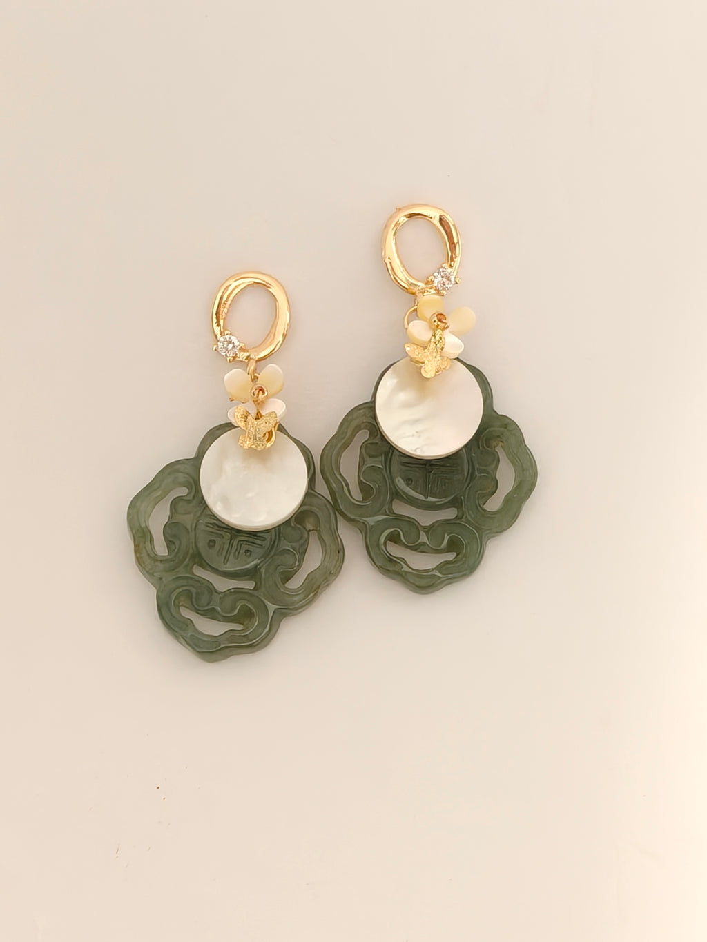WE Monet jadeite earring