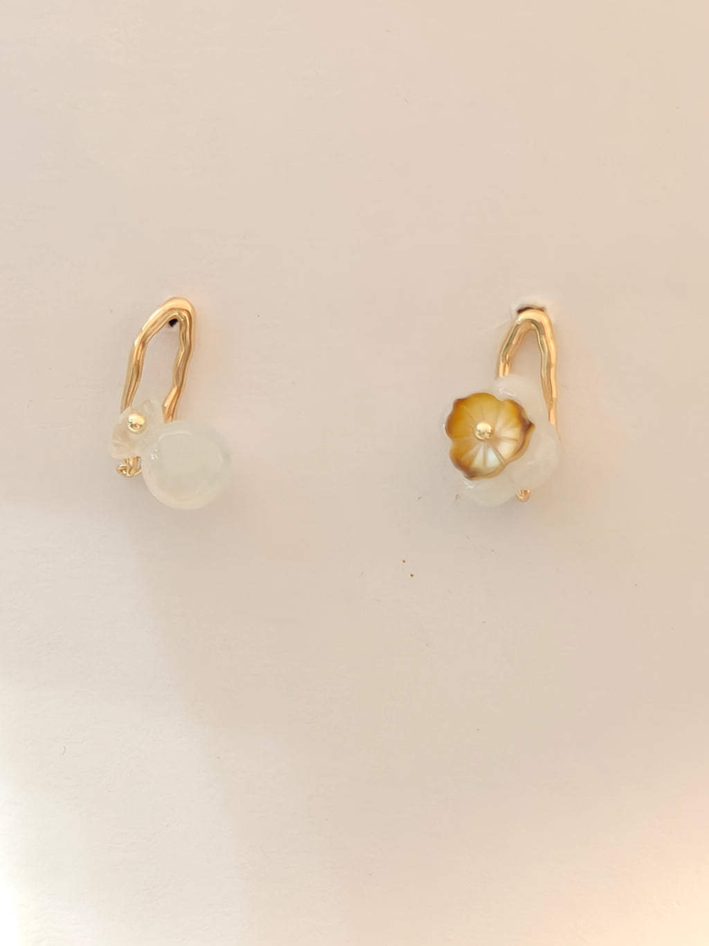 WE Monet jadeite earring