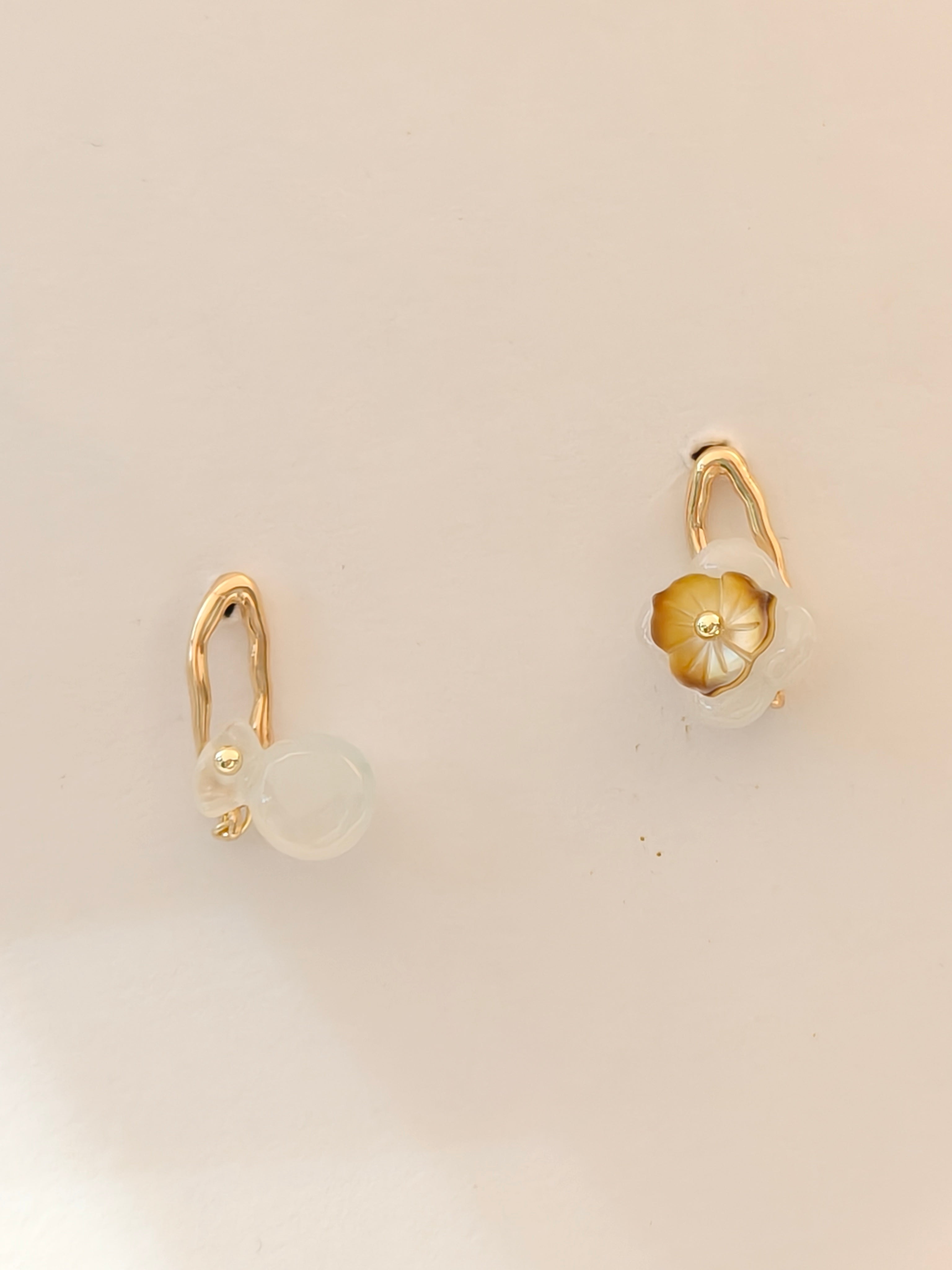 WE Monet jadeite earring