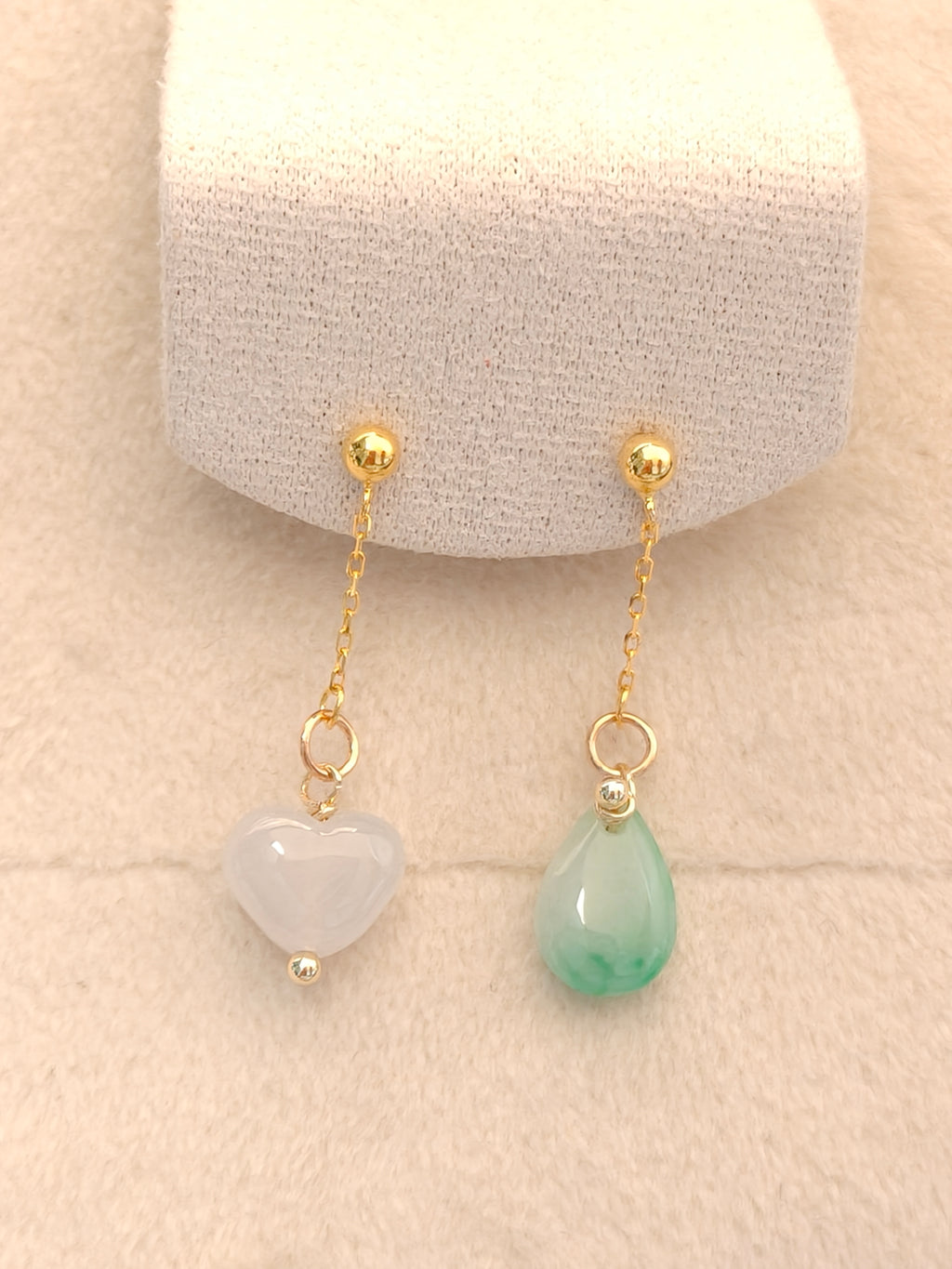 WE minimalist water drop and heart jadeite earring