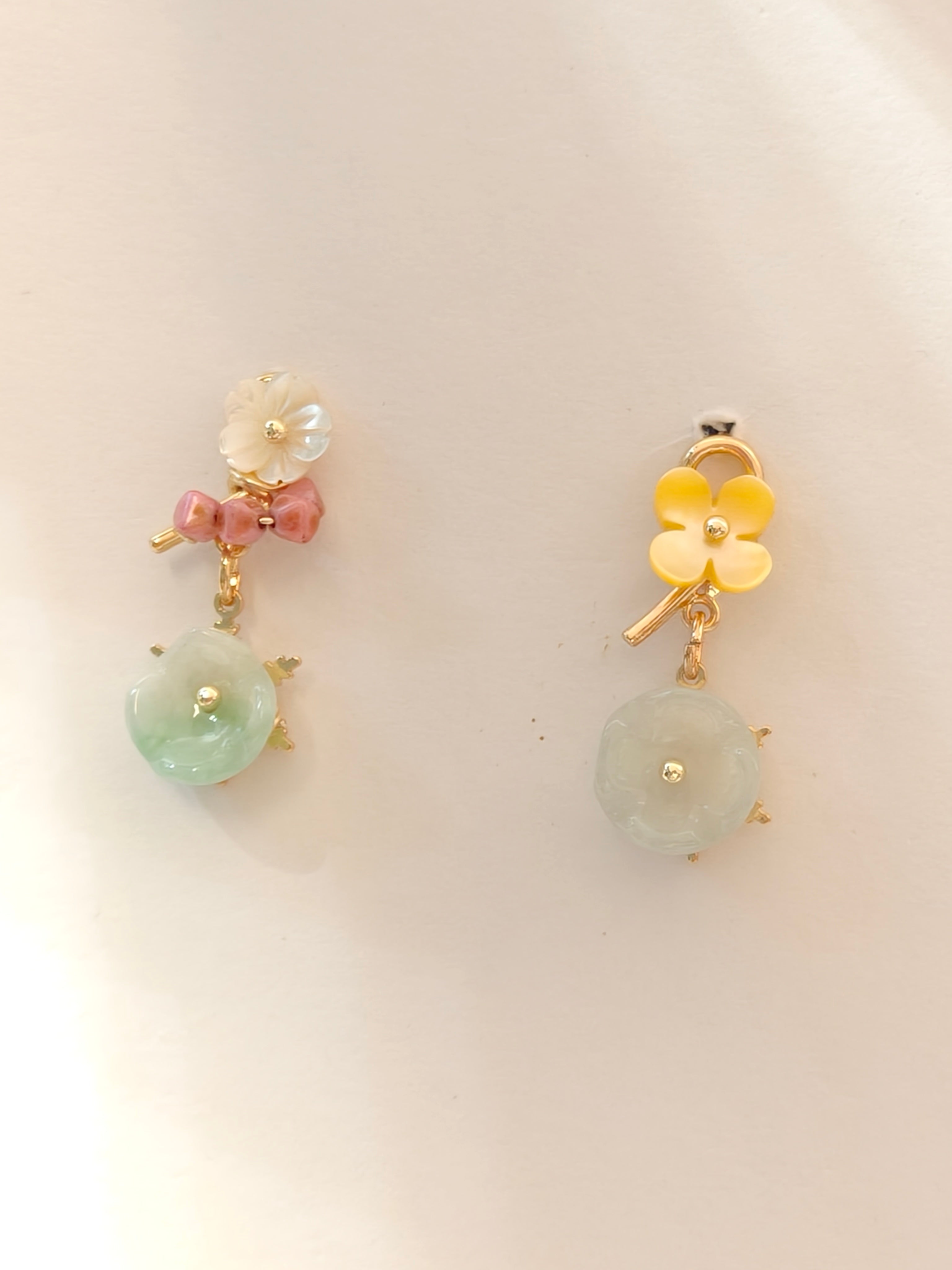 WE Monet jadeite earring