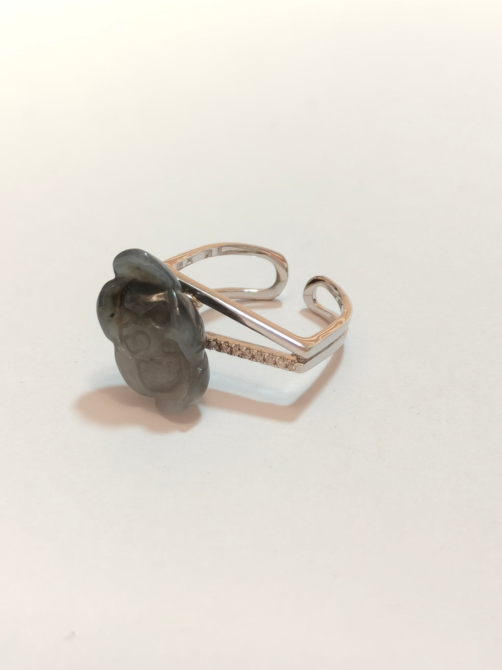 WE Monet Ring
