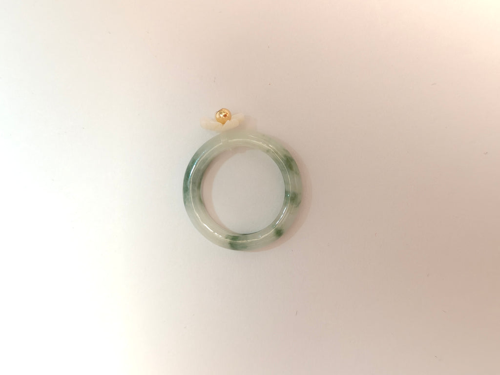 WE minimalist jadeite ring US size 5.5