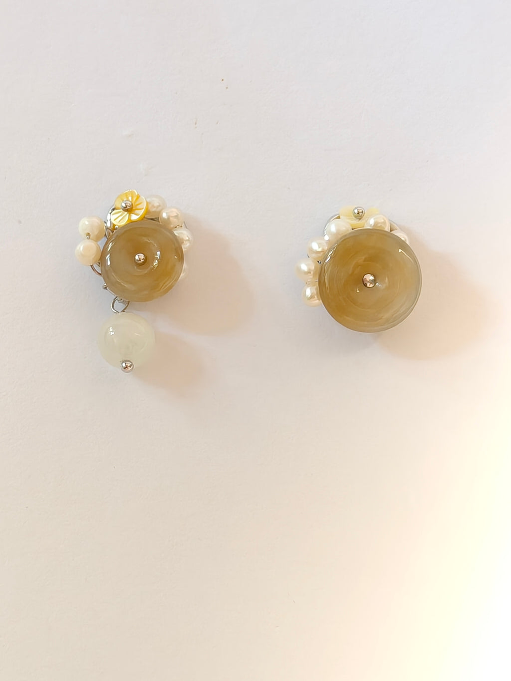 WE Monet jadeite earring