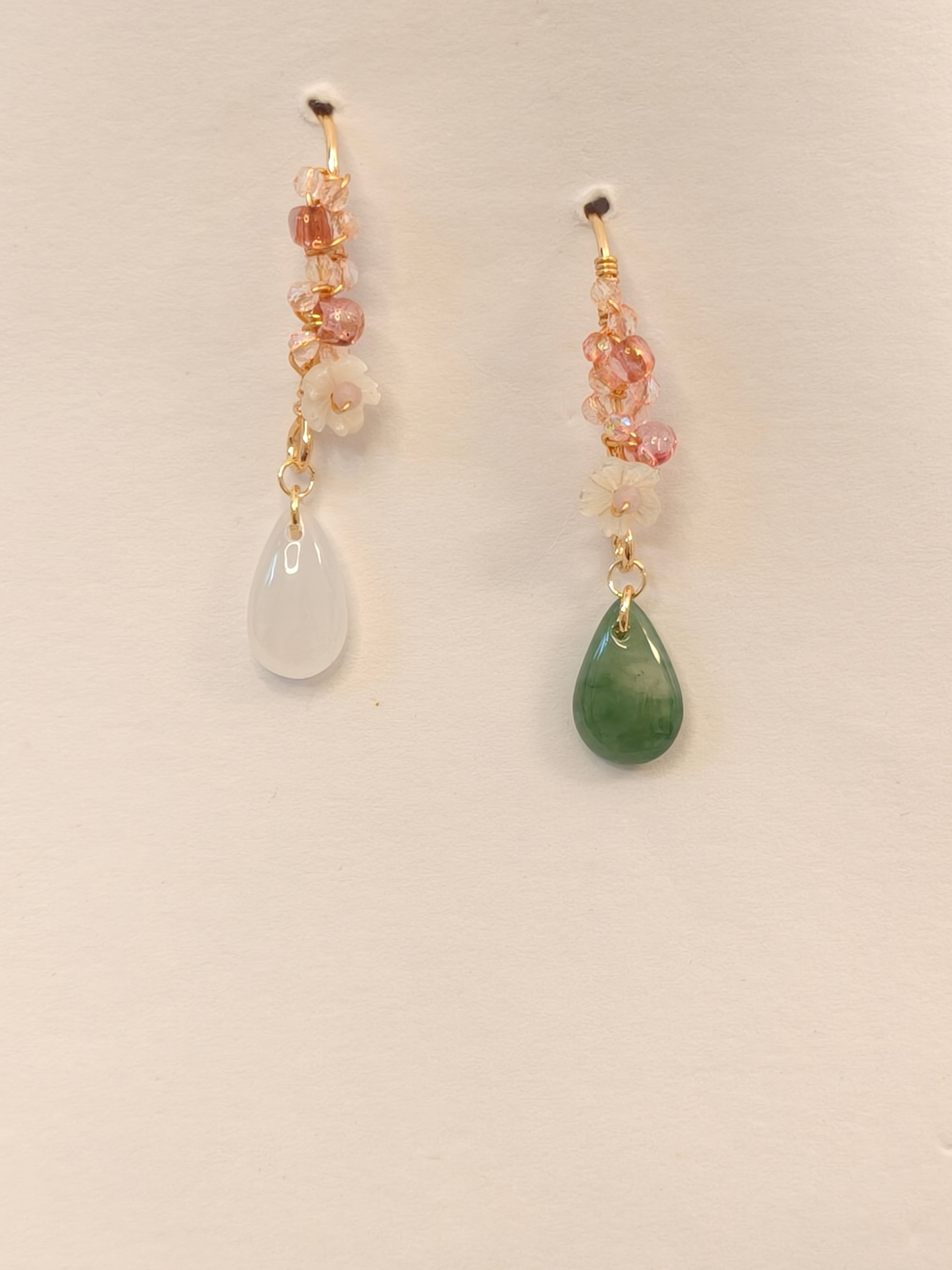 WE delite crystal and jadeite earring
