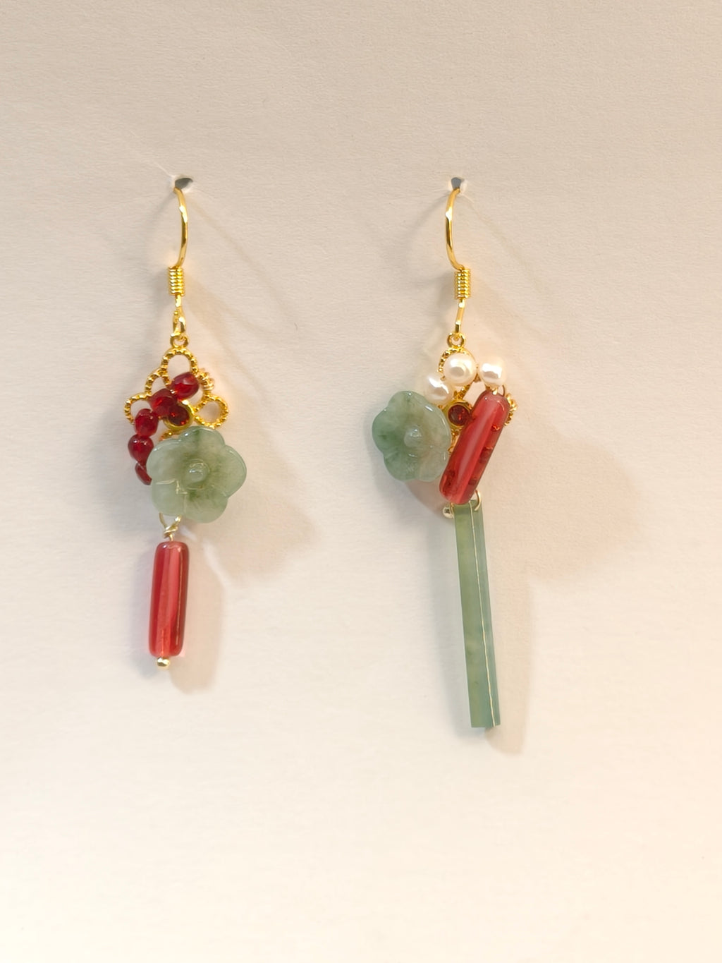 WE jadeite earring