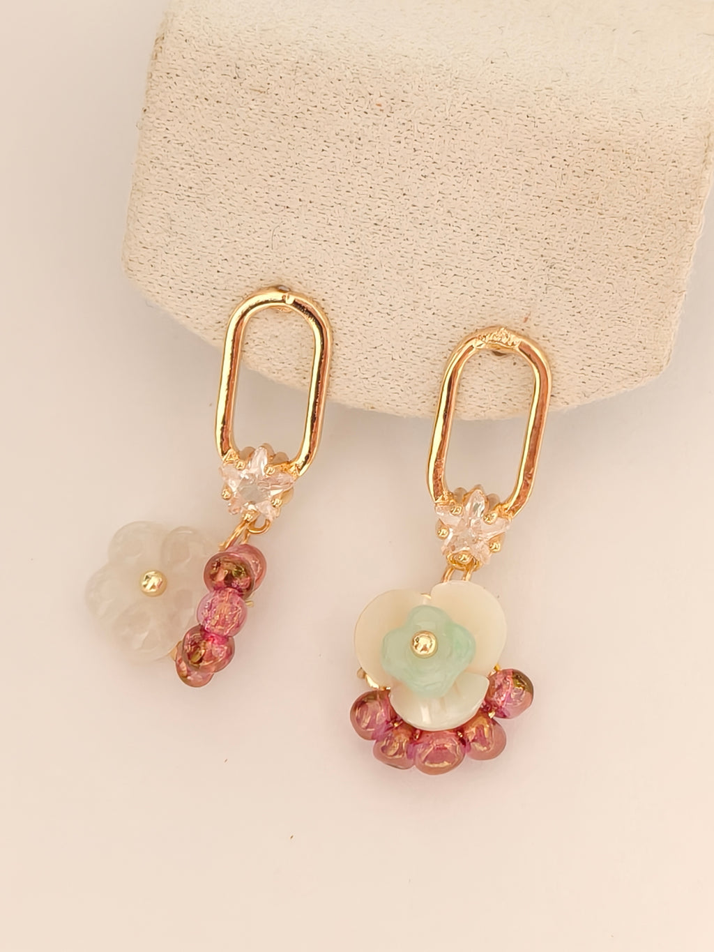 WE Monet flower jadeite earring