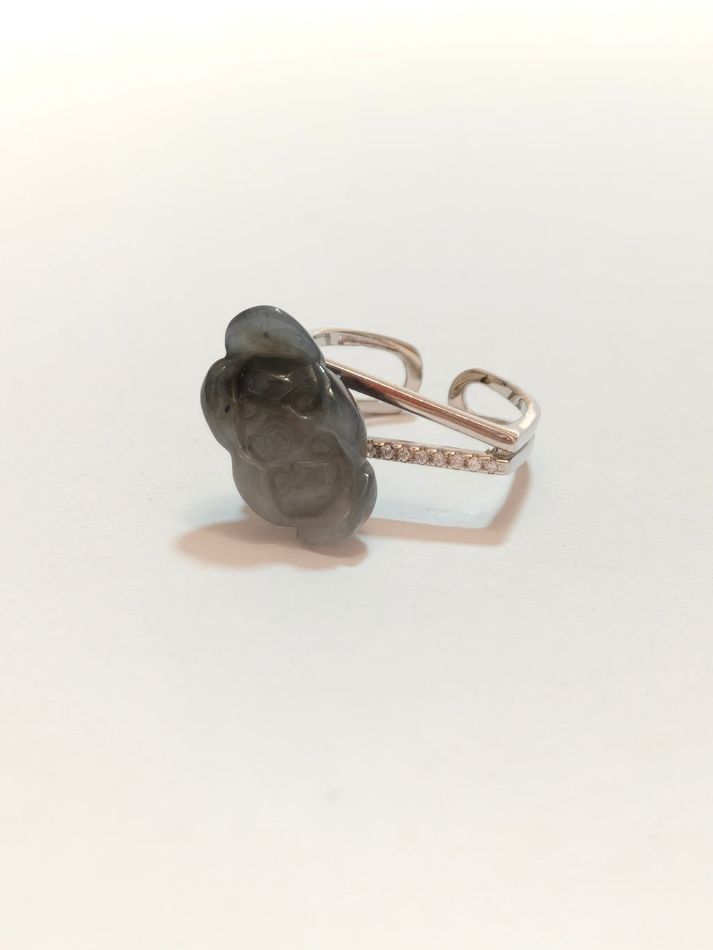WE Monet Ring