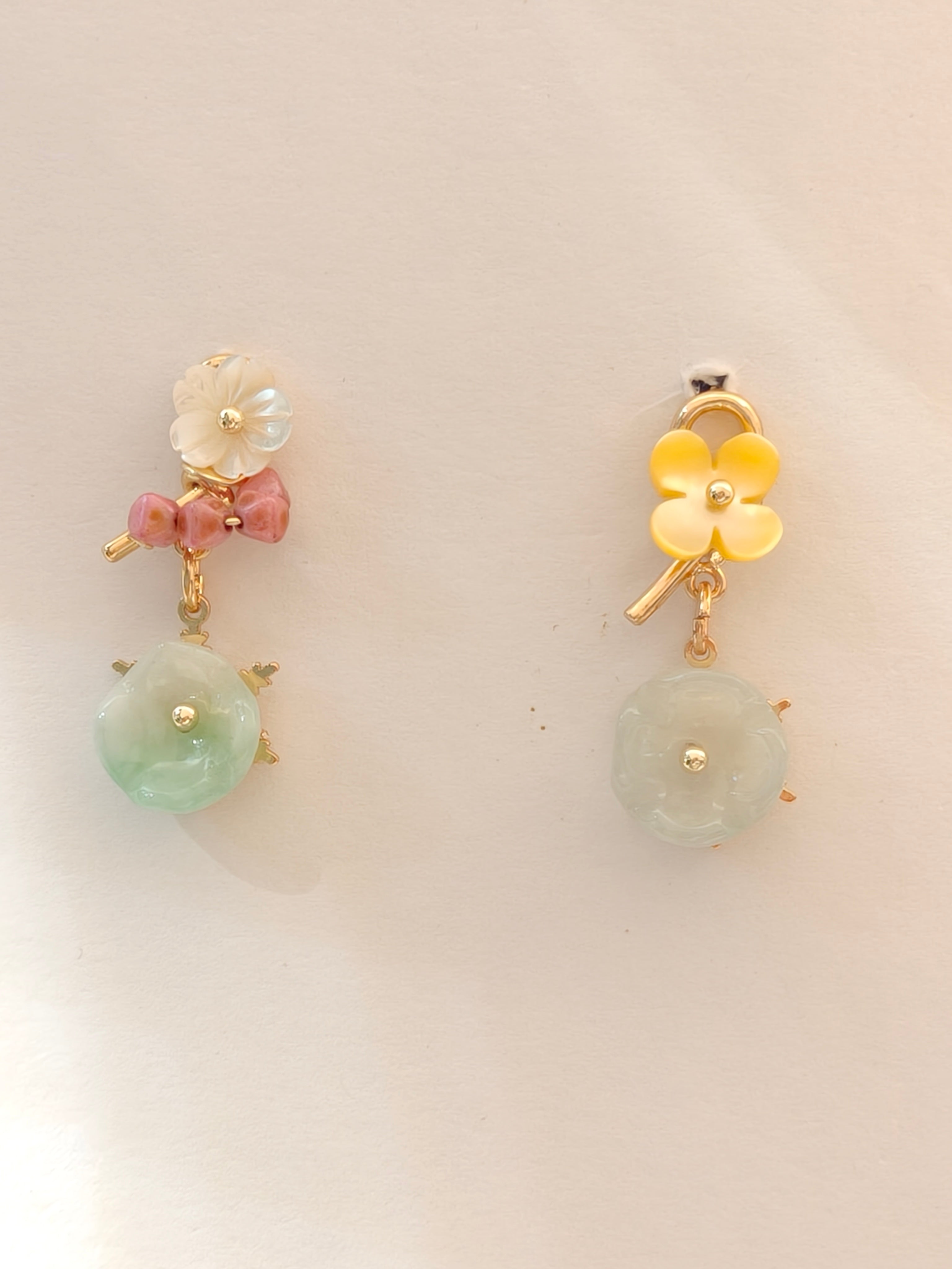 WE Monet jadeite earring