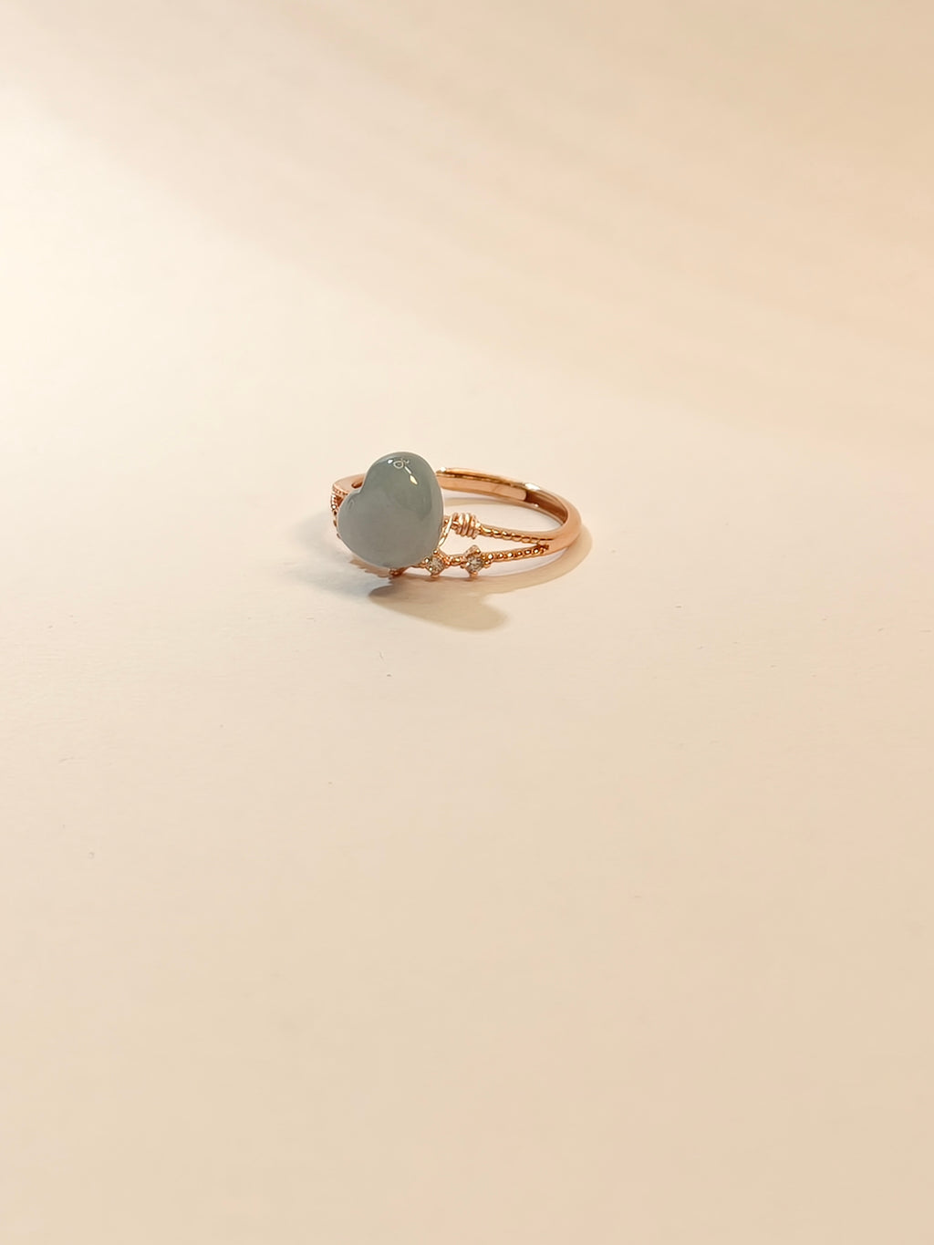 WE Monet Ring