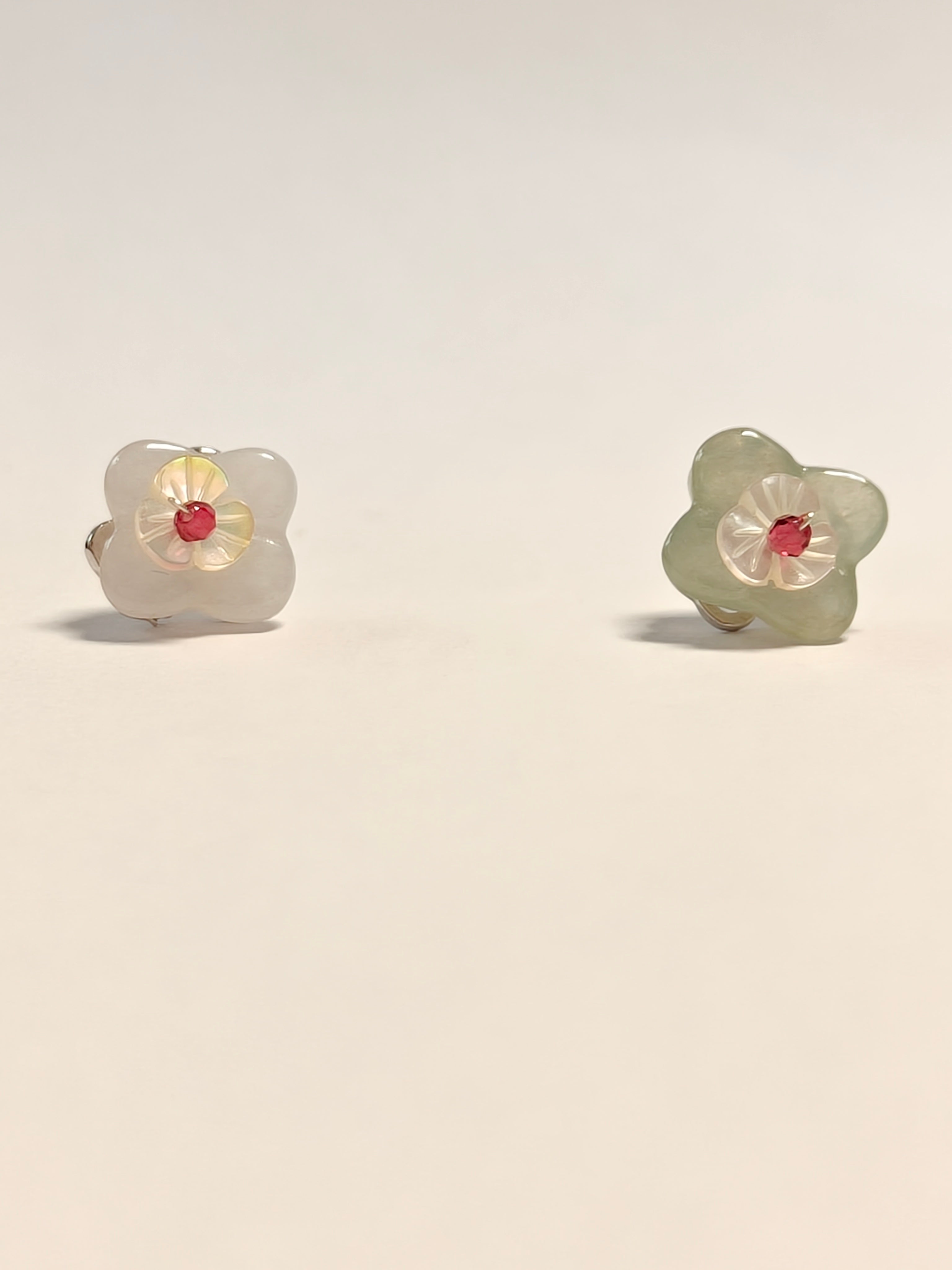 WE Monet jadeite earring