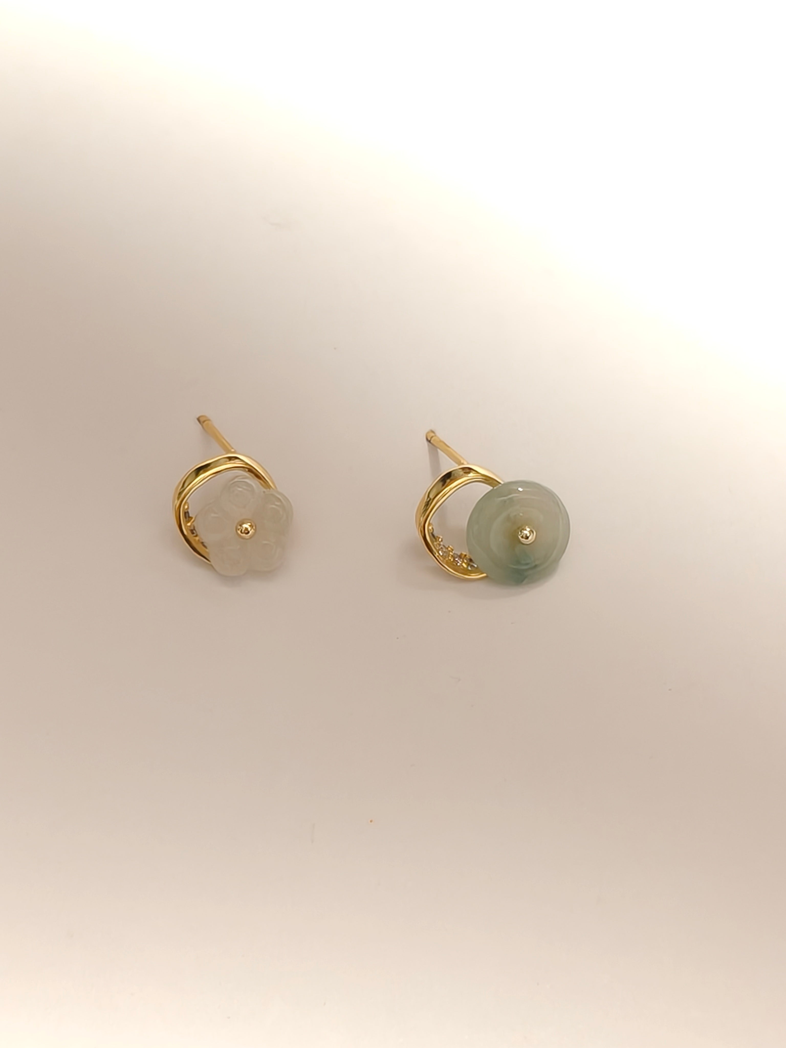WE Monet jadeite earring