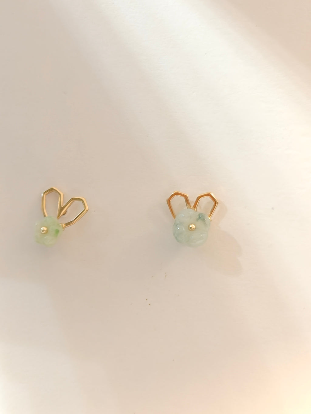 WE Monet jadeite earring