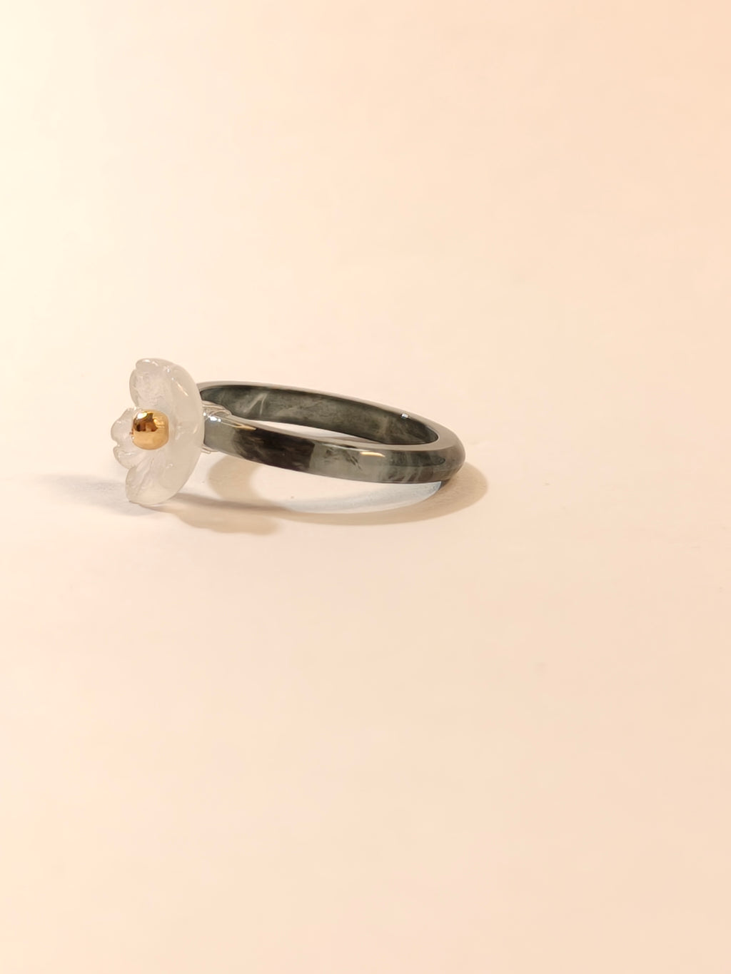 WE minimalist jadeite ring