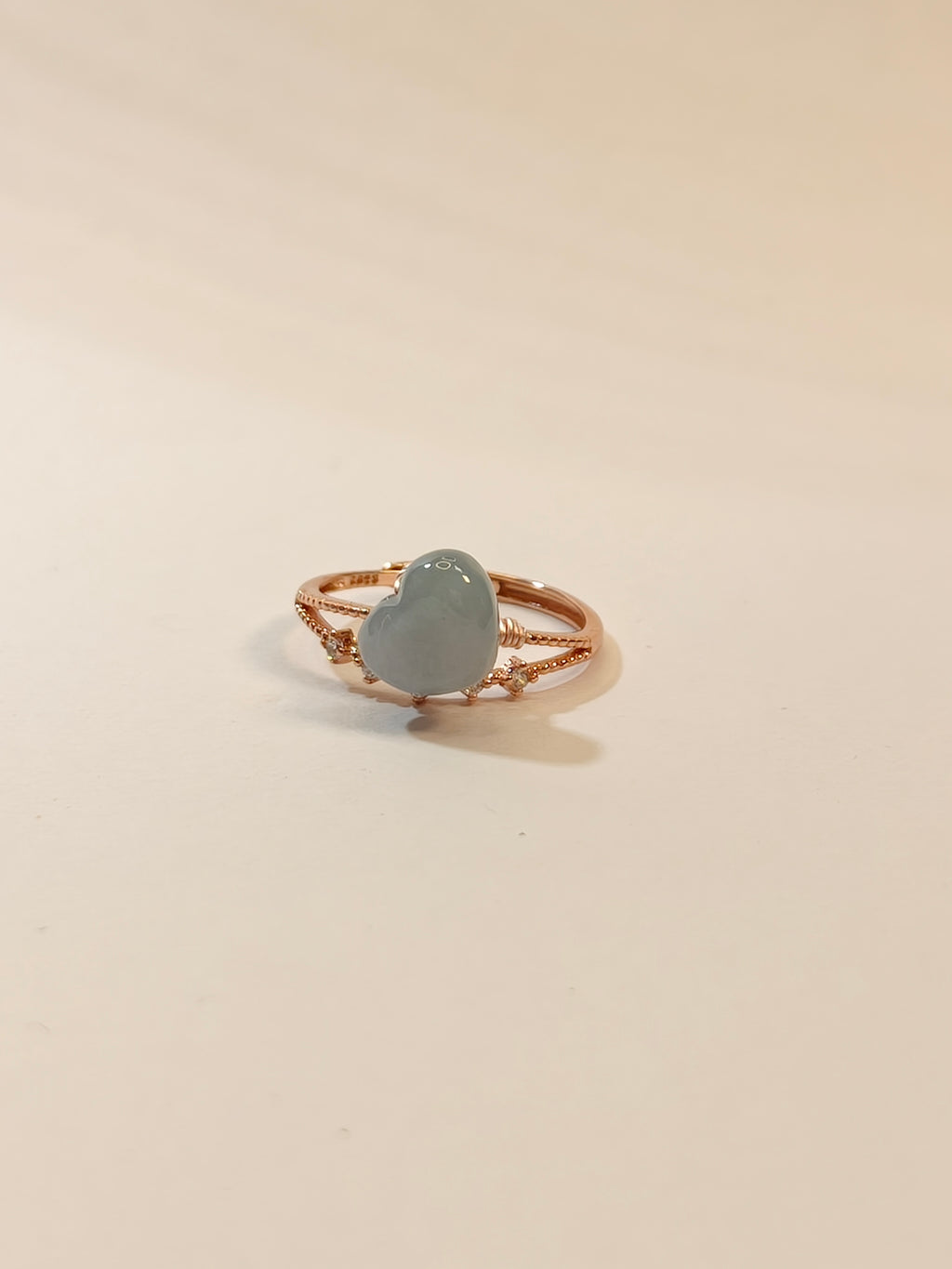 WE Monet Ring