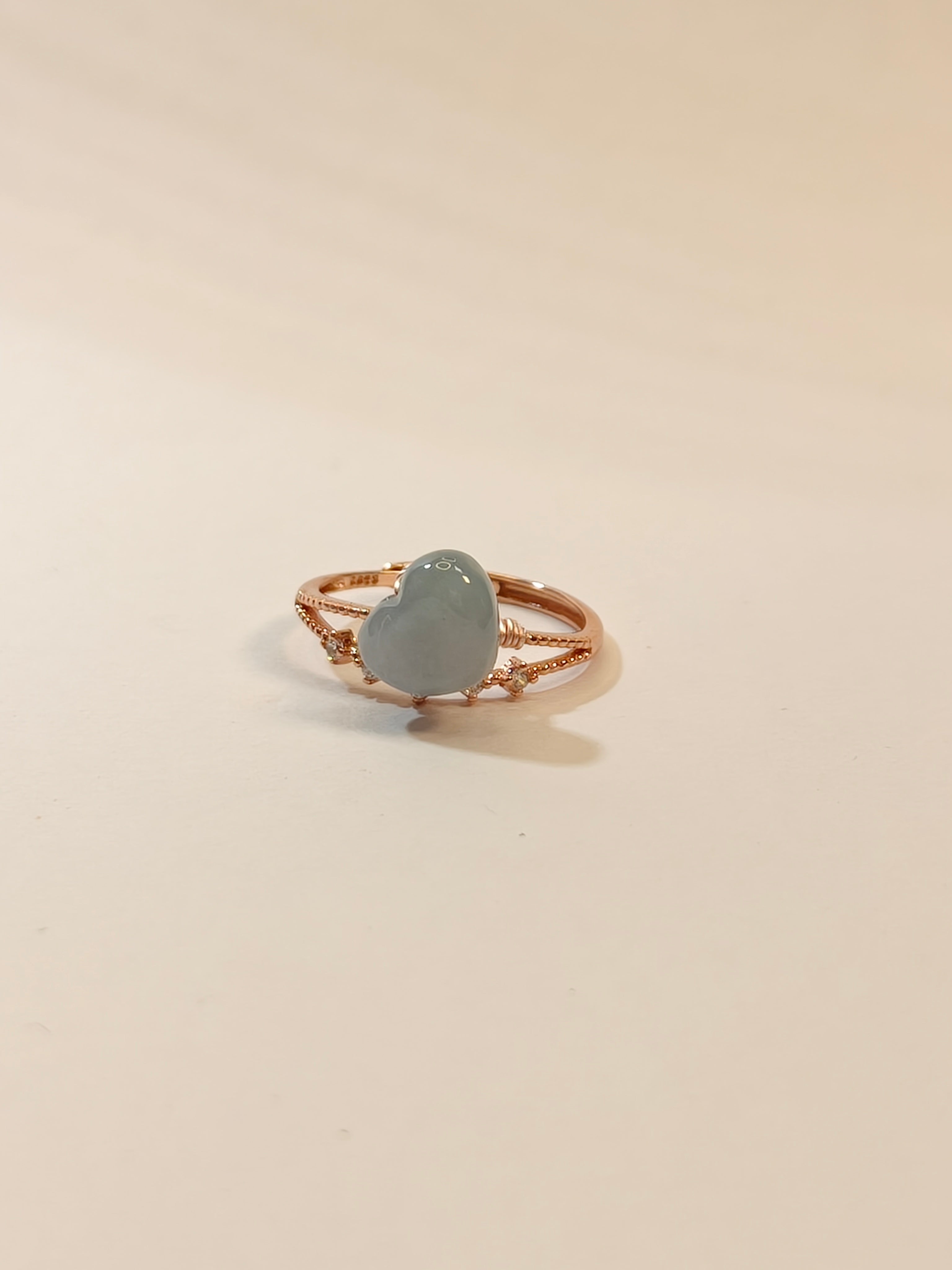 WE Monet Ring