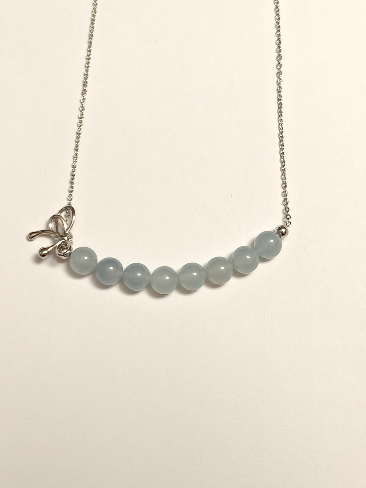 WE jadeite necklace