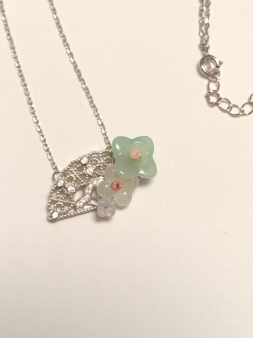 WE monet jadeite necklace