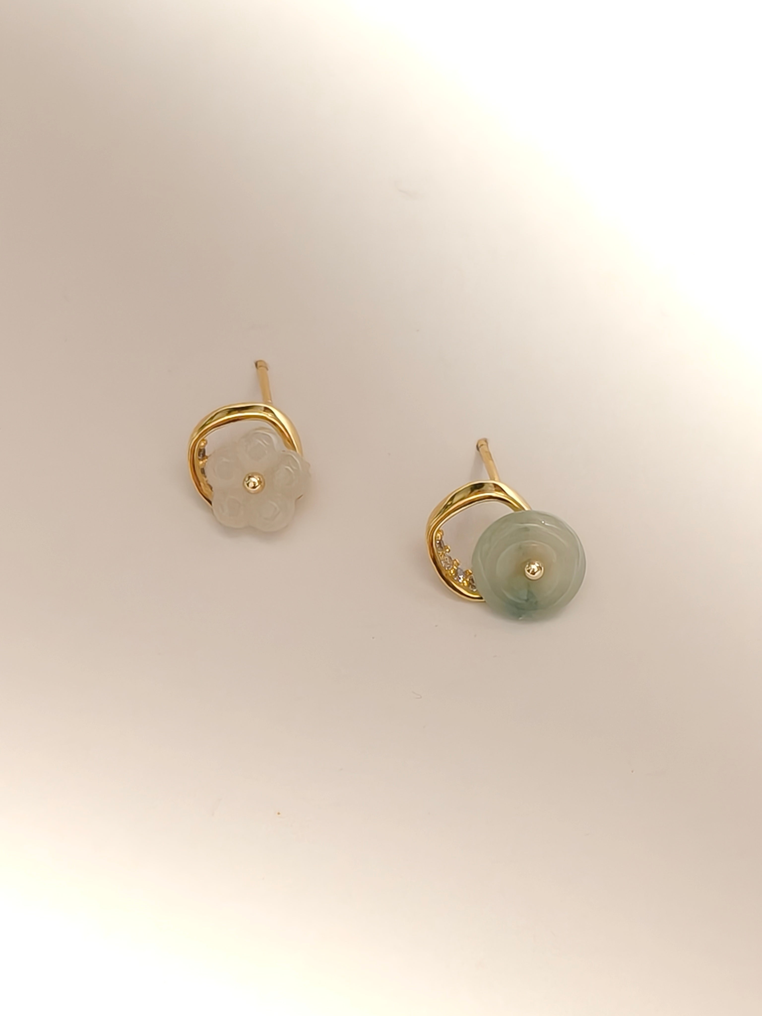 WE Monet jadeite earring