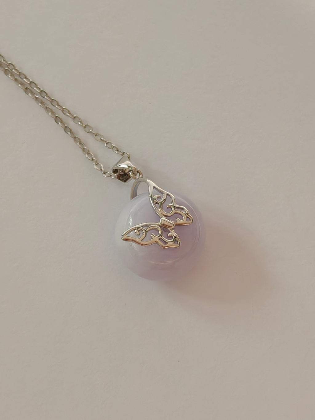 WE LU LU tong (路路通) lavender jadeite