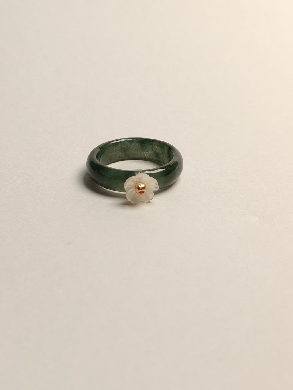 WE minimalist jadeite ring US size 8.5