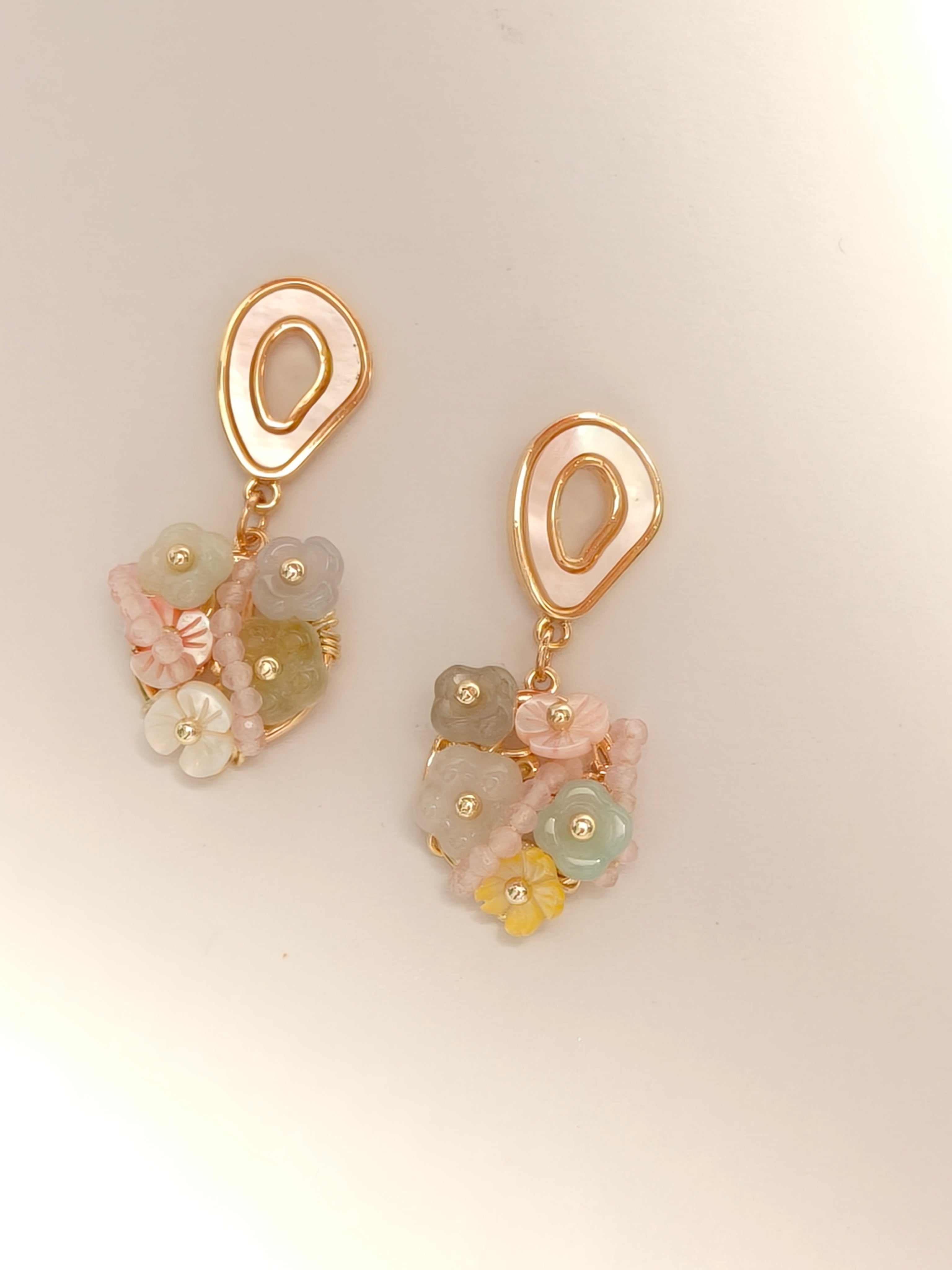 WE Monet jadeite earring