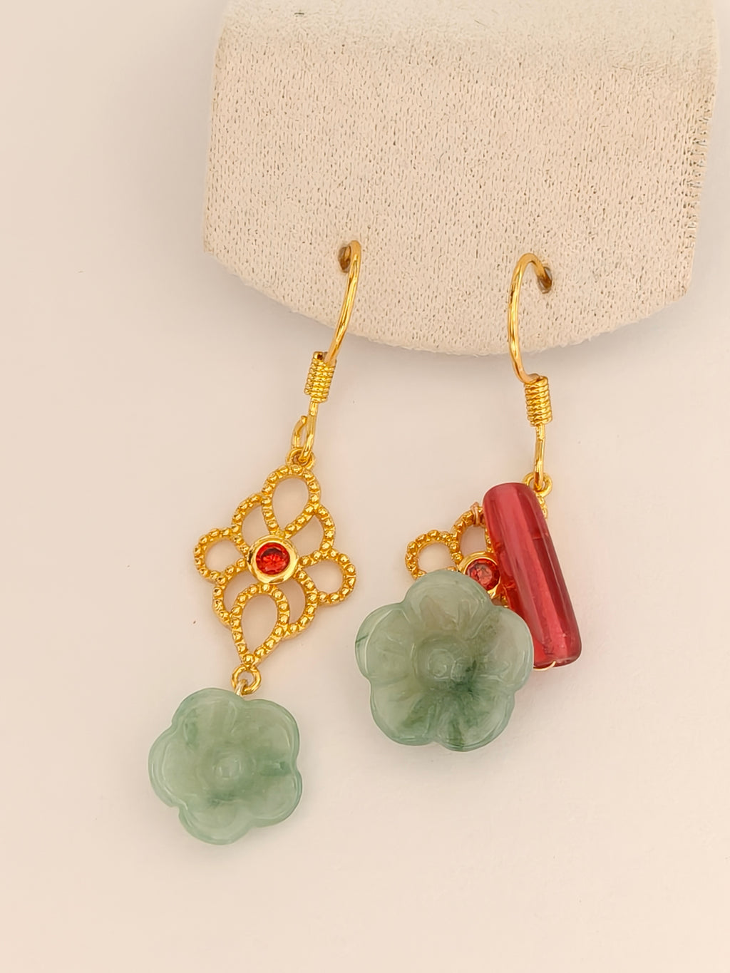 WE Monet flower jadeite earring