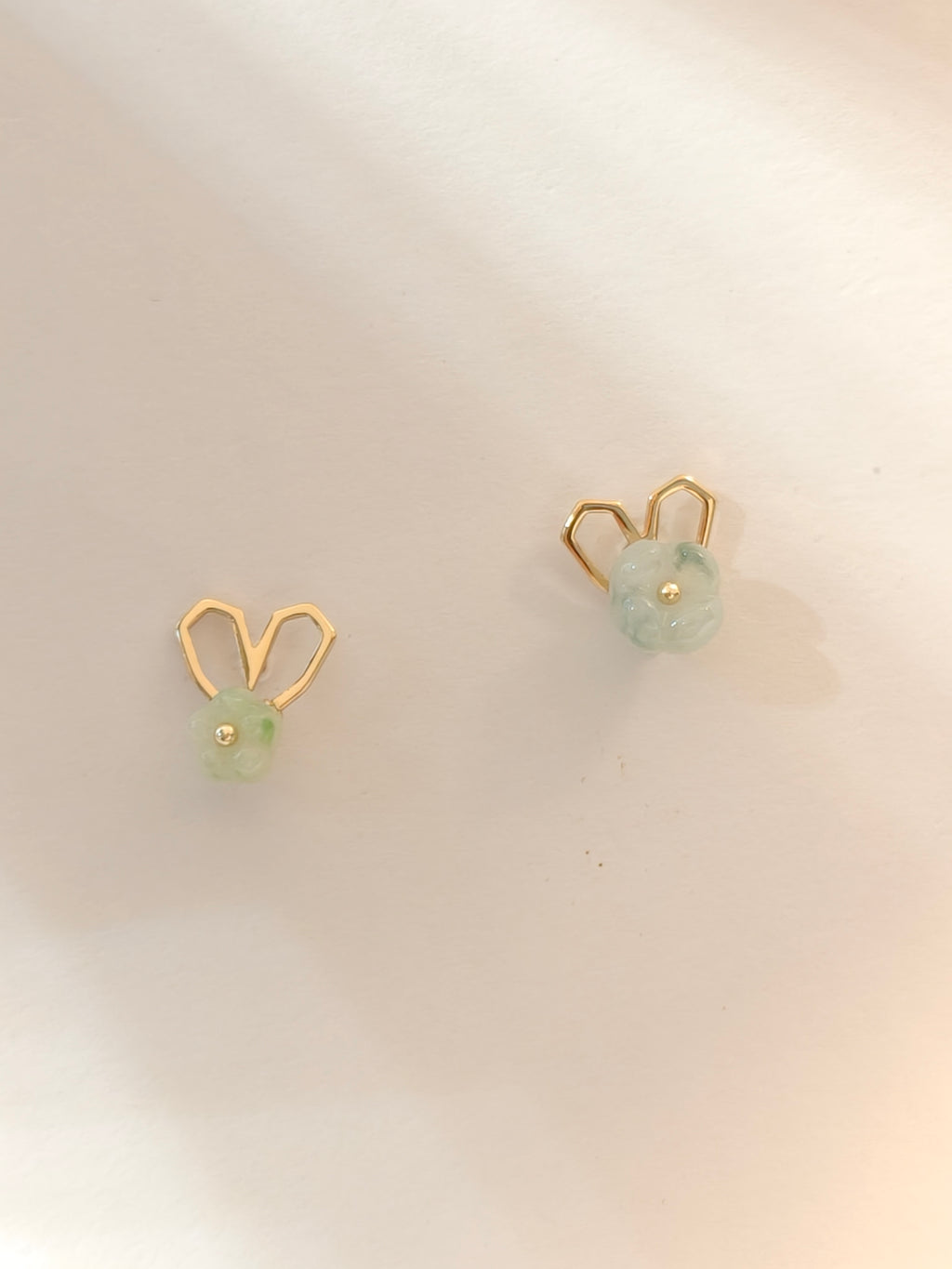 WE Monet jadeite earring