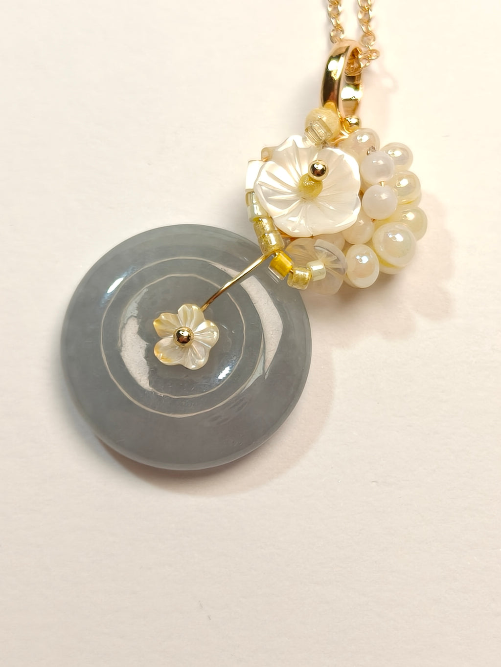 WE ping an kou icy blue necklace jadeite