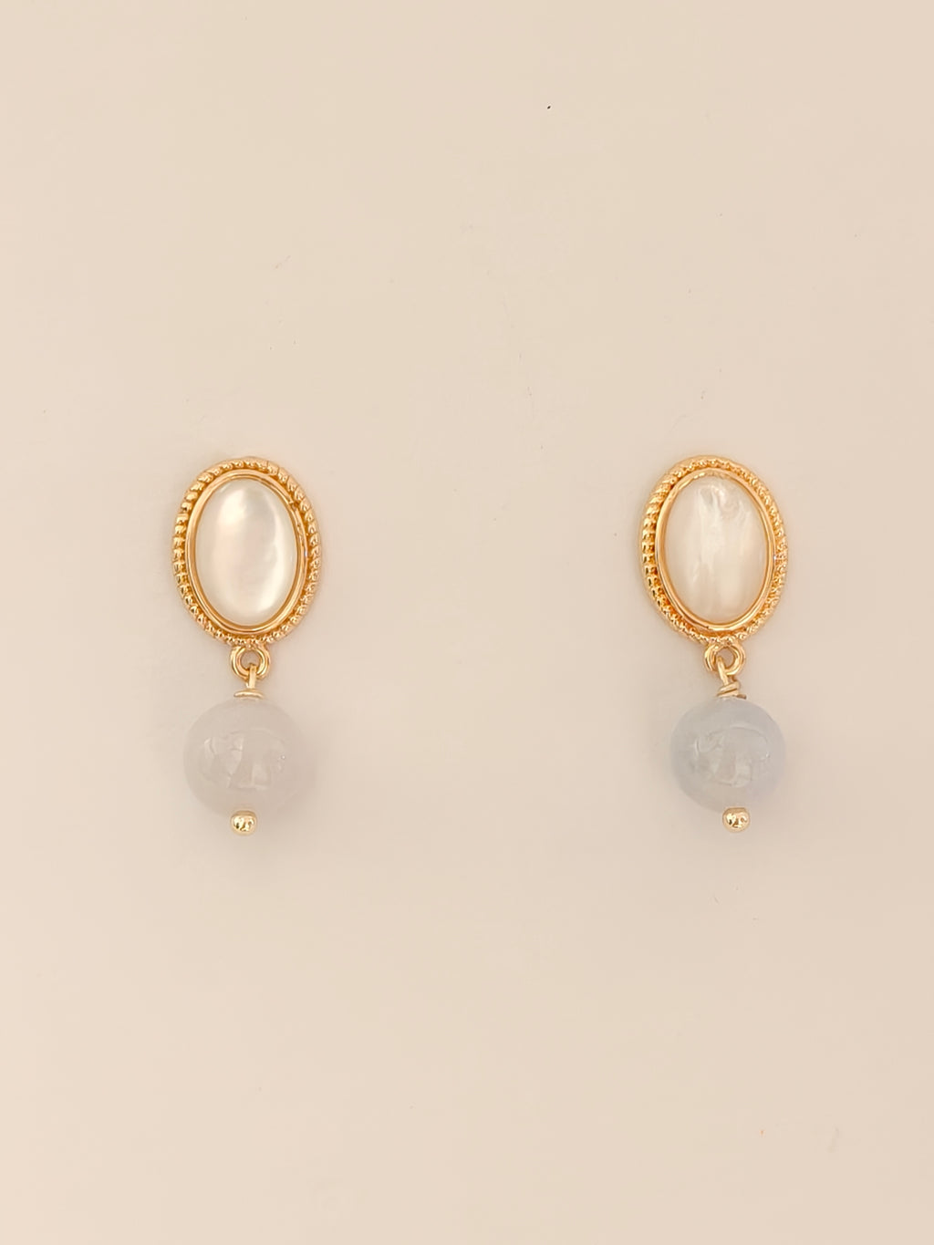 WE lavender jadeite earring
