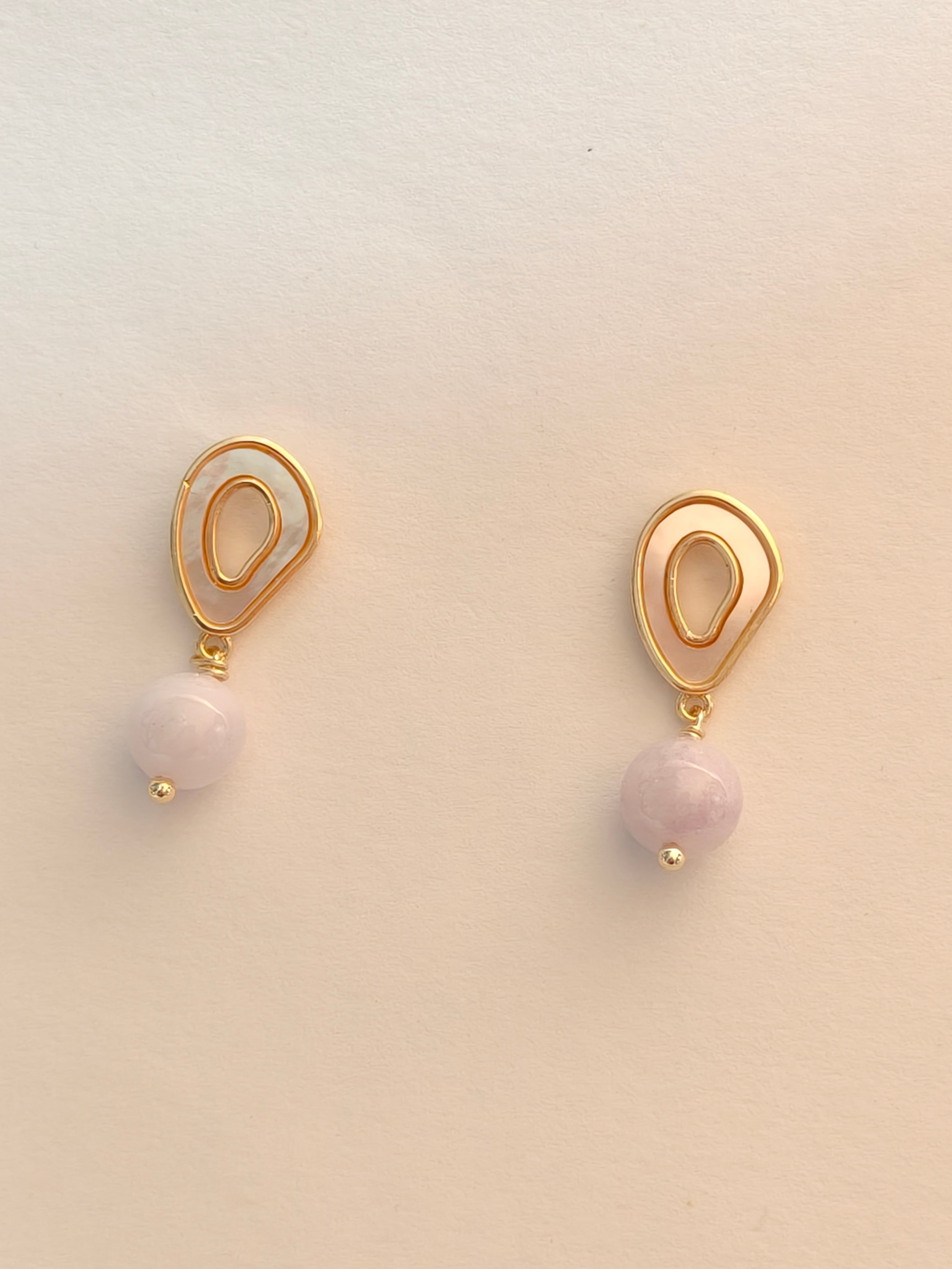 WE lavender jadeite earring