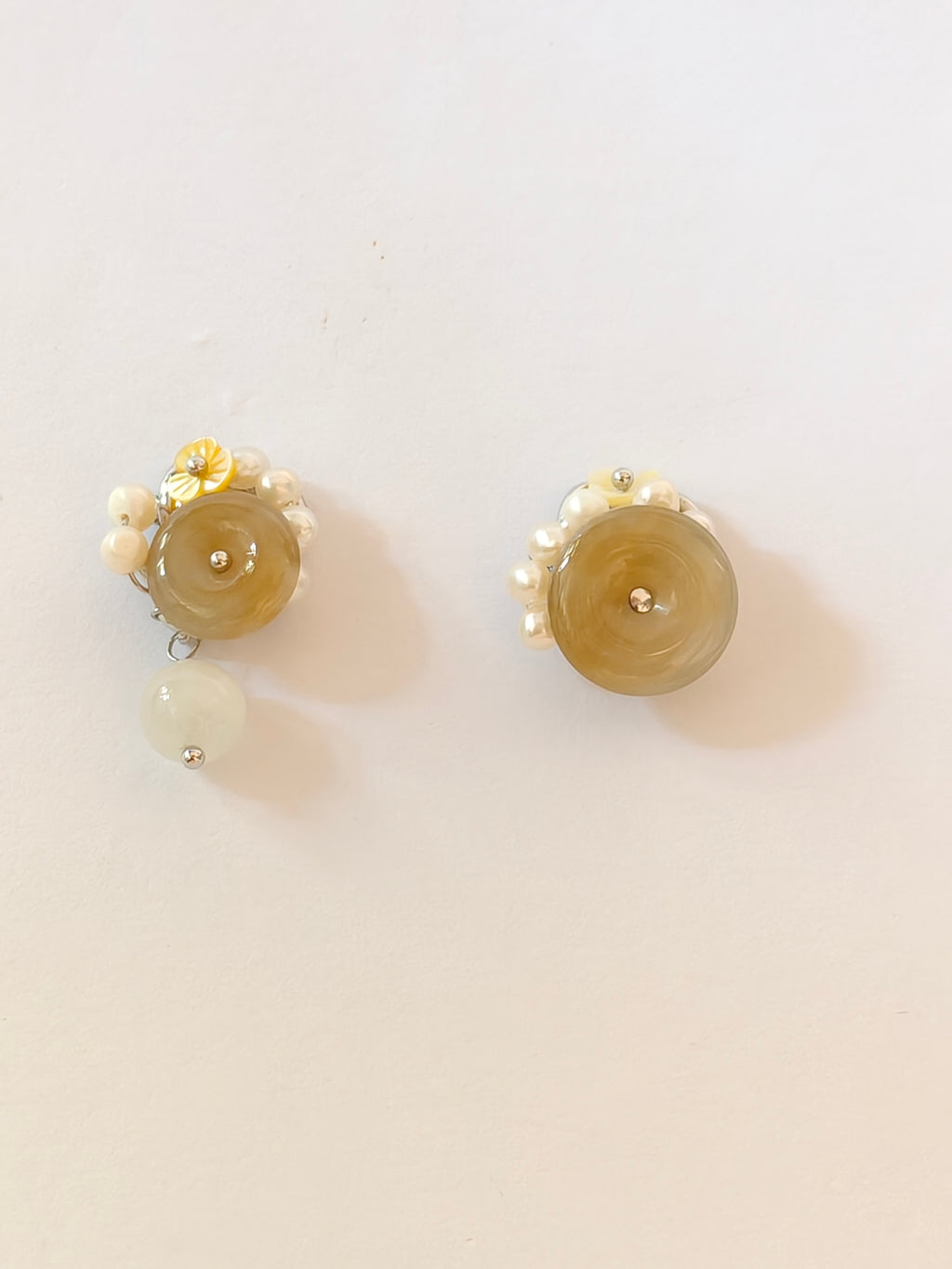 WE Monet jadeite earring