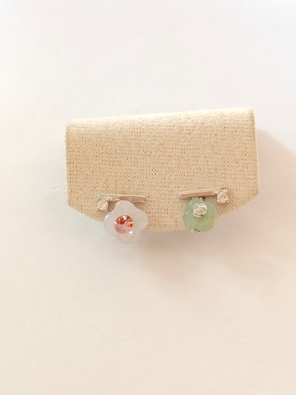 WE Monet jadeite earring