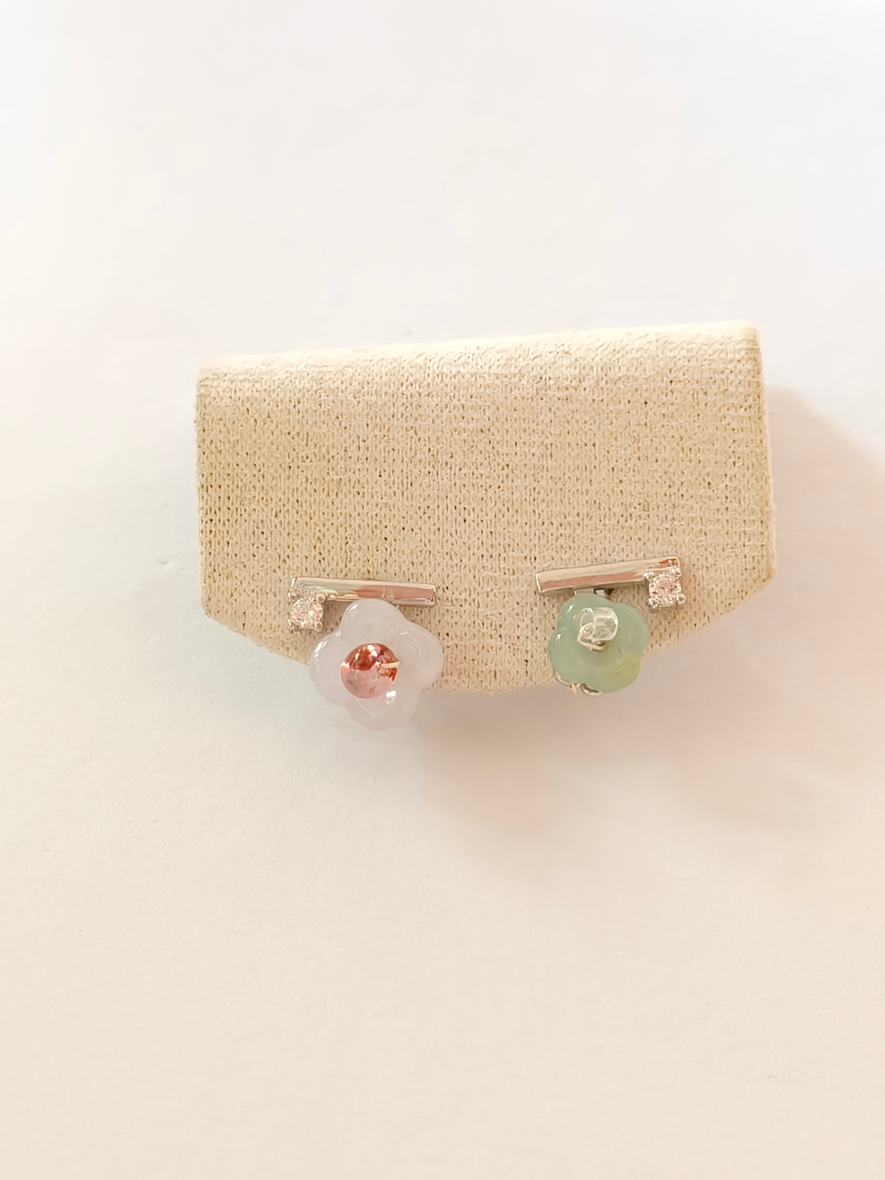 WE Monet jadeite earring