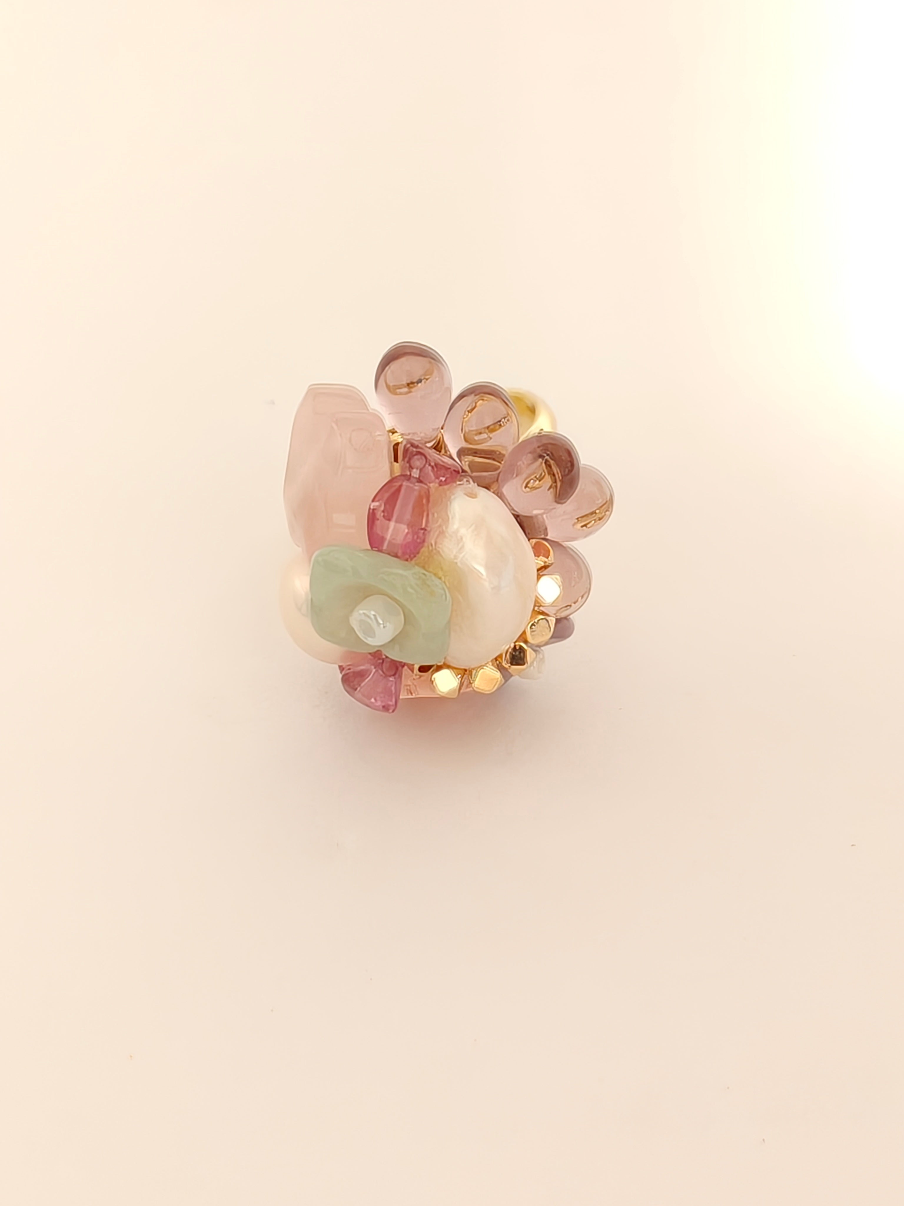 WE Monet Ring