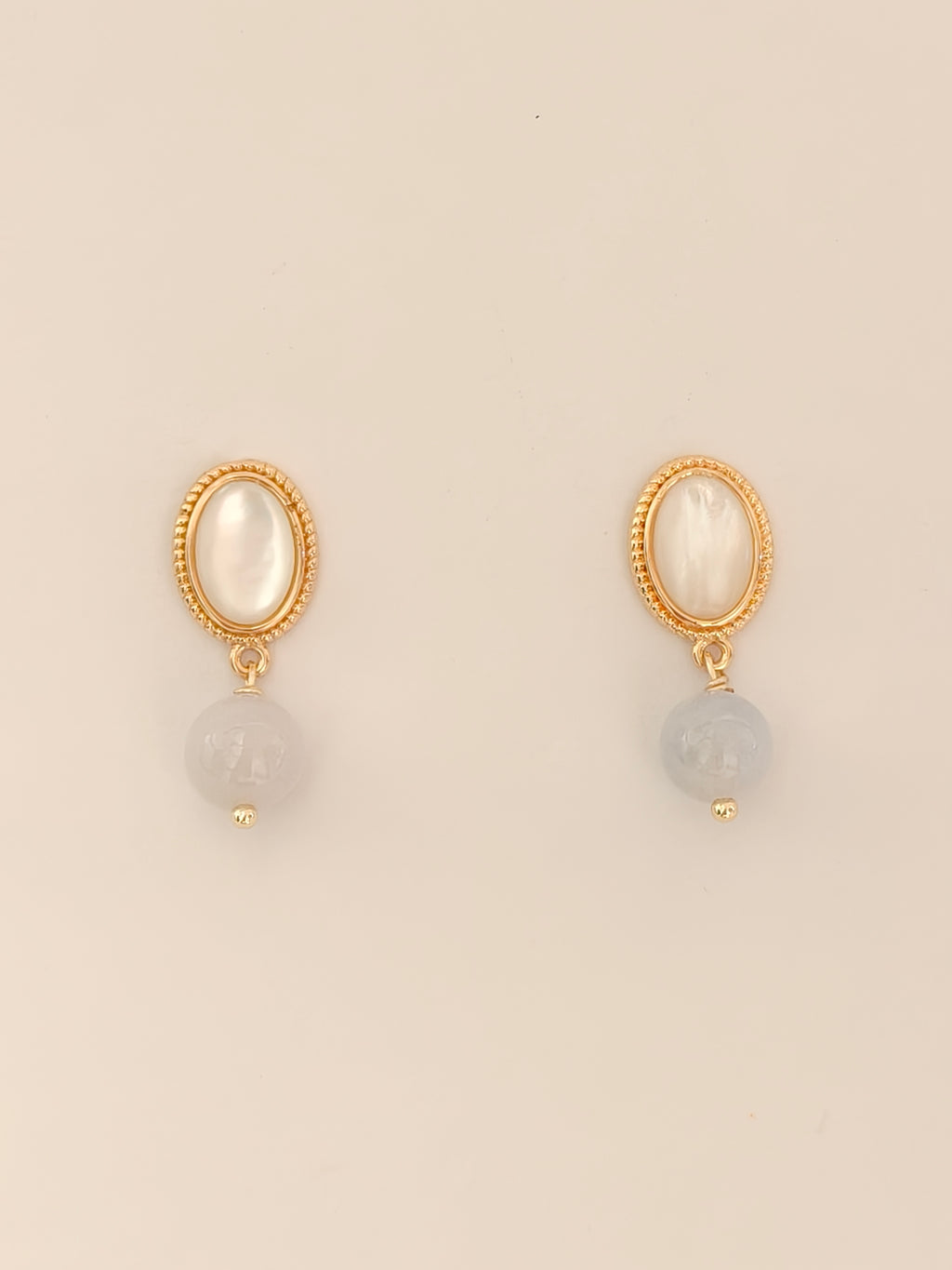 WE lavender jadeite earring
