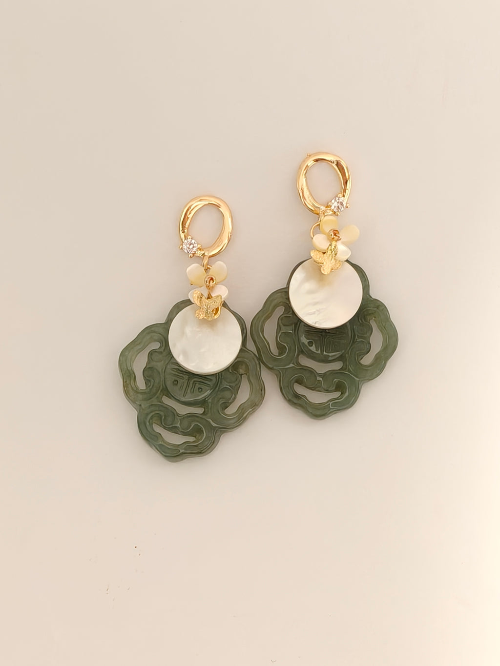 WE Monet jadeite earring