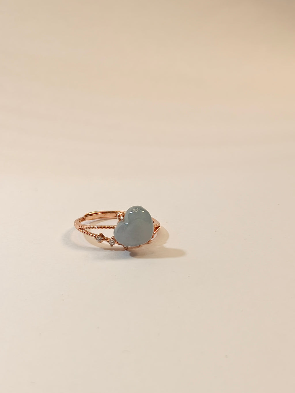 WE Monet Ring