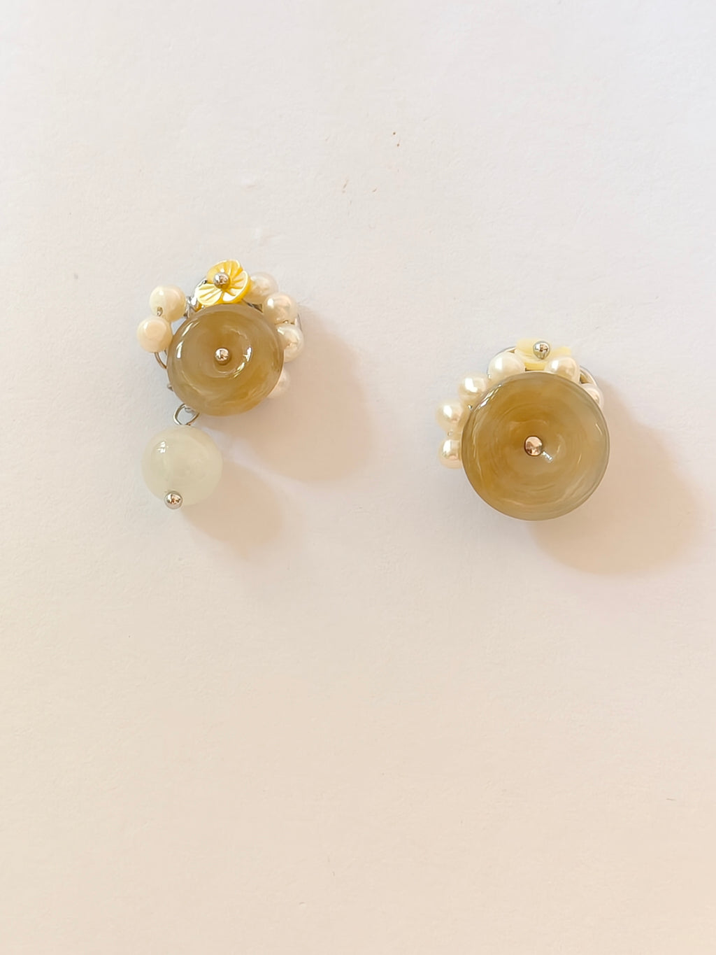 WE Monet jadeite earring