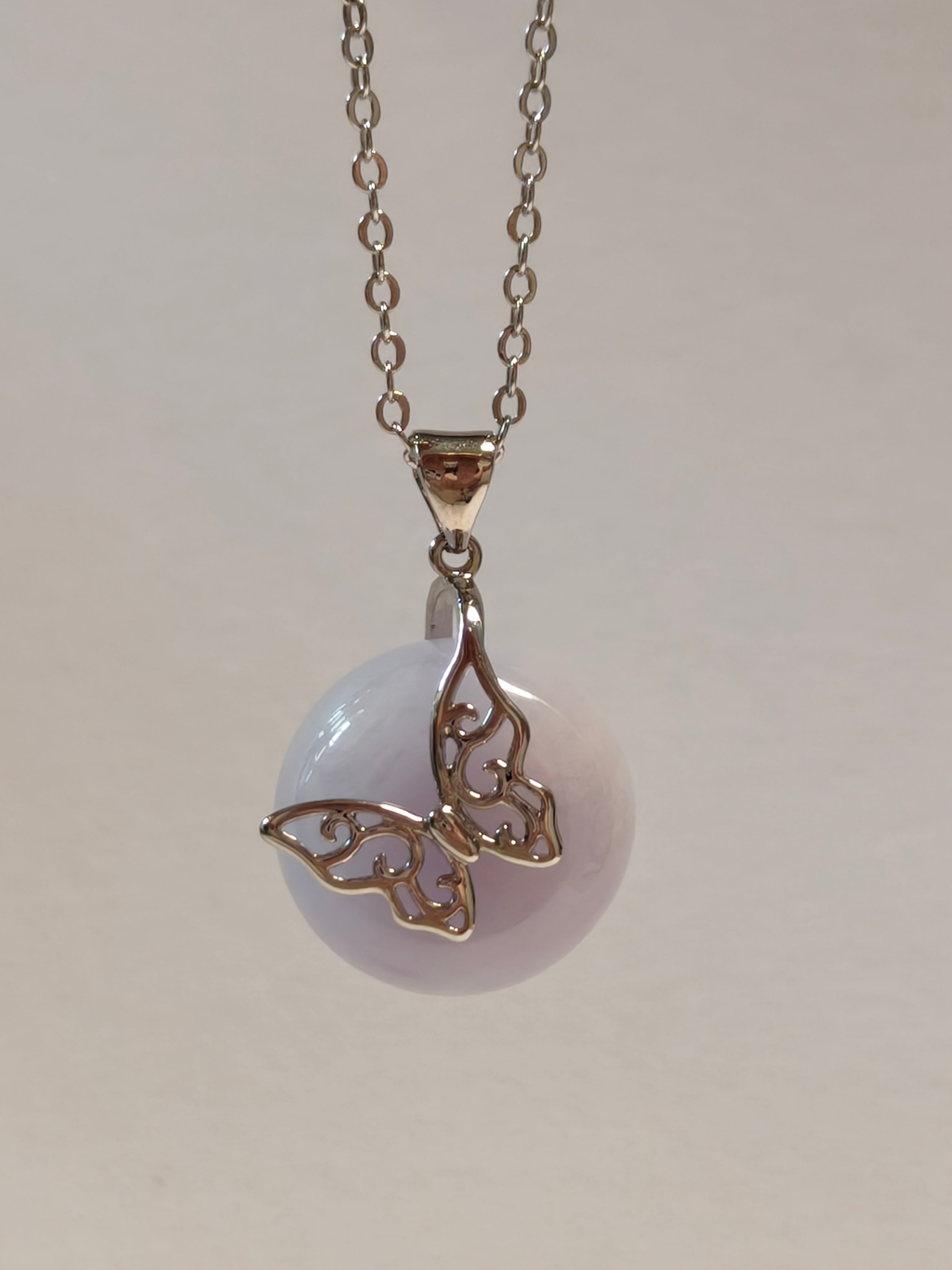 WE LU LU tong (路路通) lavender jadeite