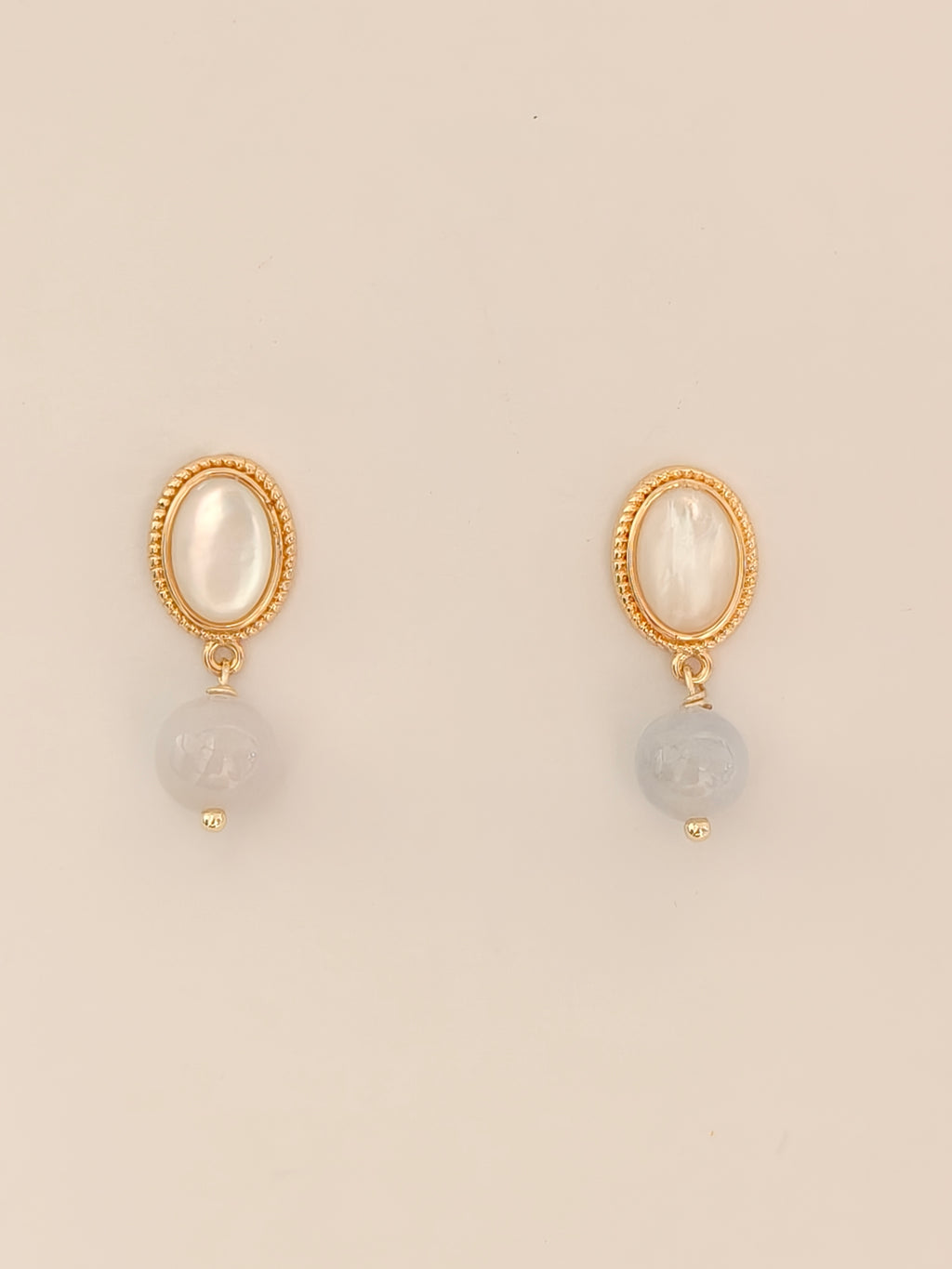 WE lavender jadeite earring