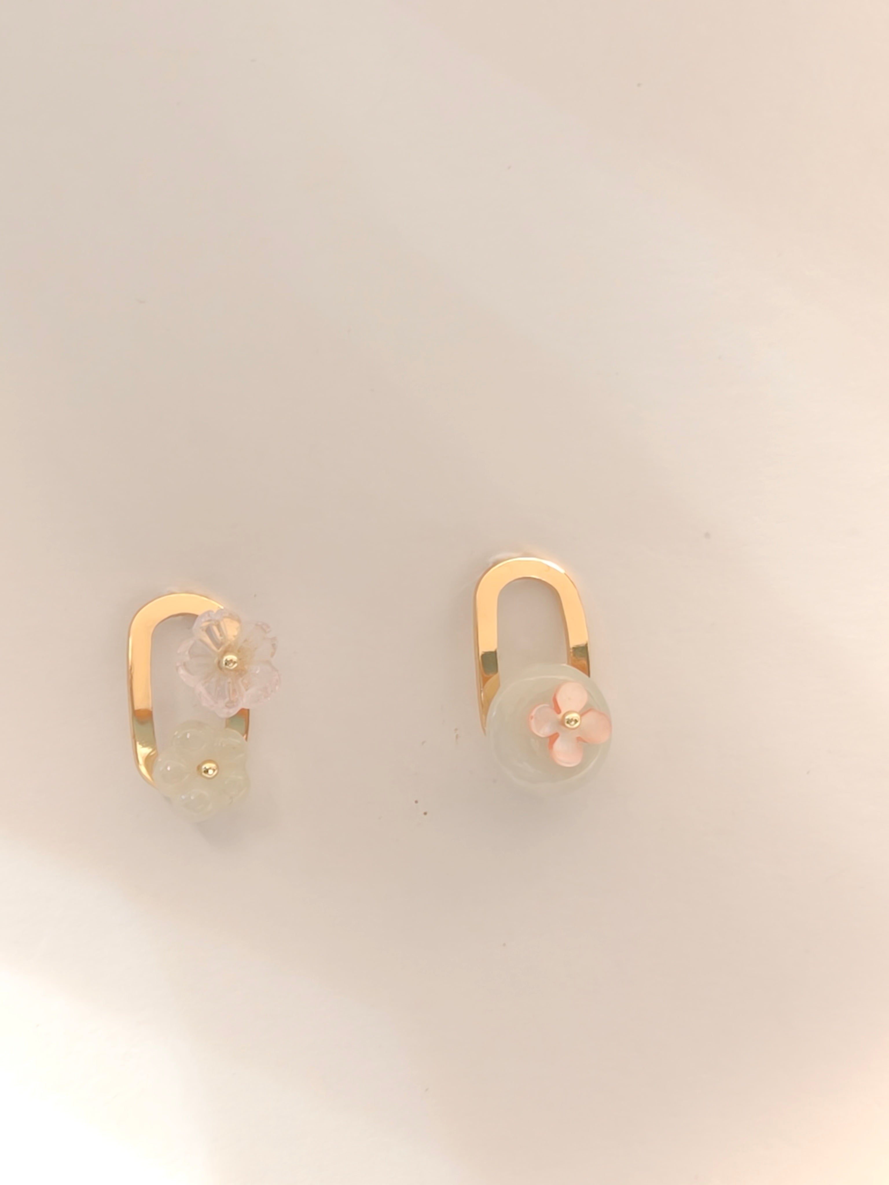 WE Monet jadeite earring