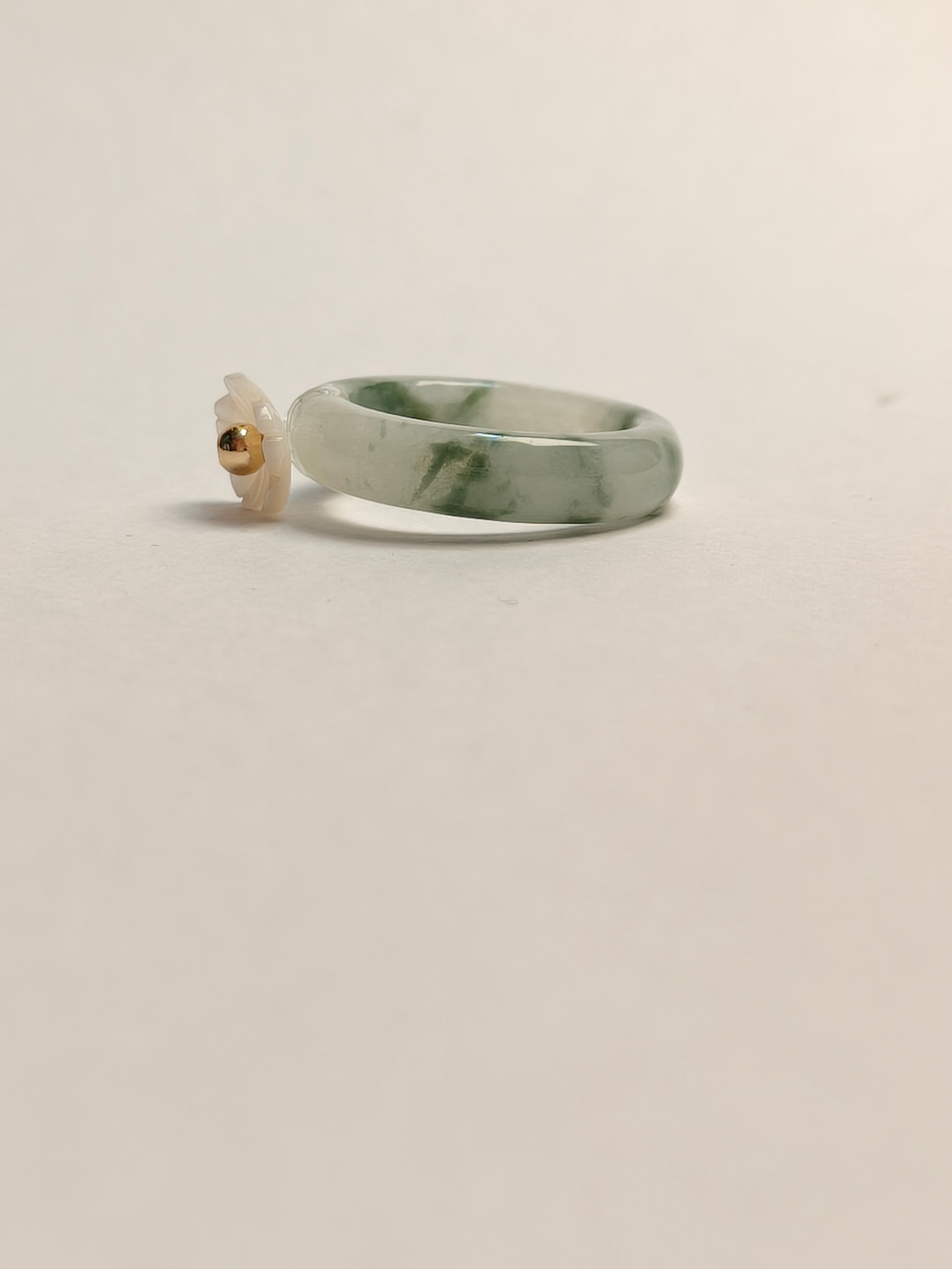 WE minimalist jadeite ring US size 5.5