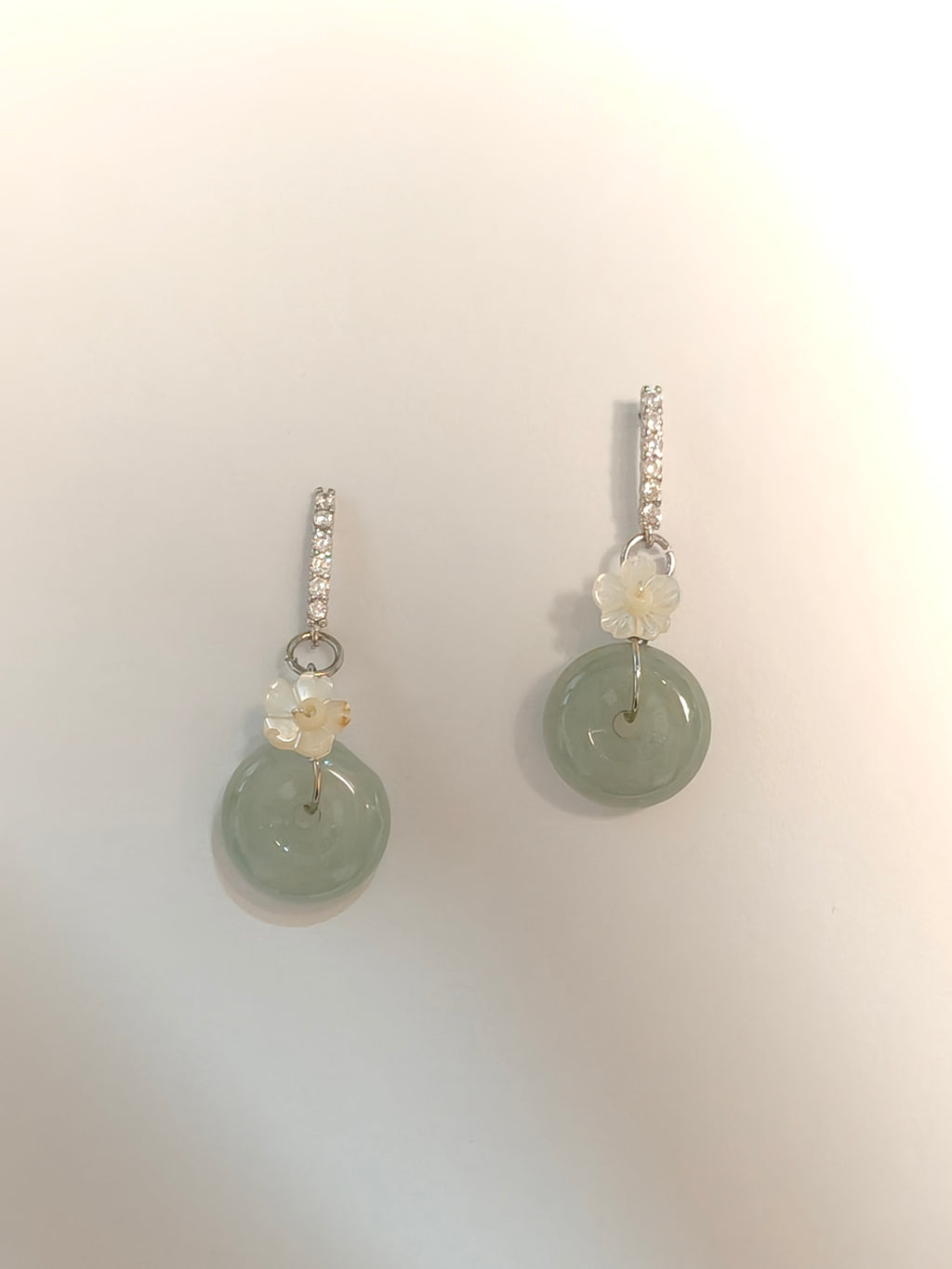 WE ping an kou jadeite earring