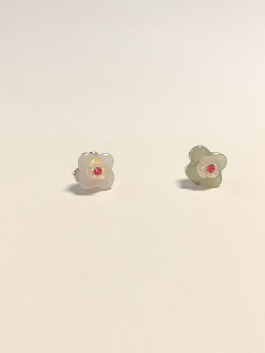 WE Monet jadeite earring