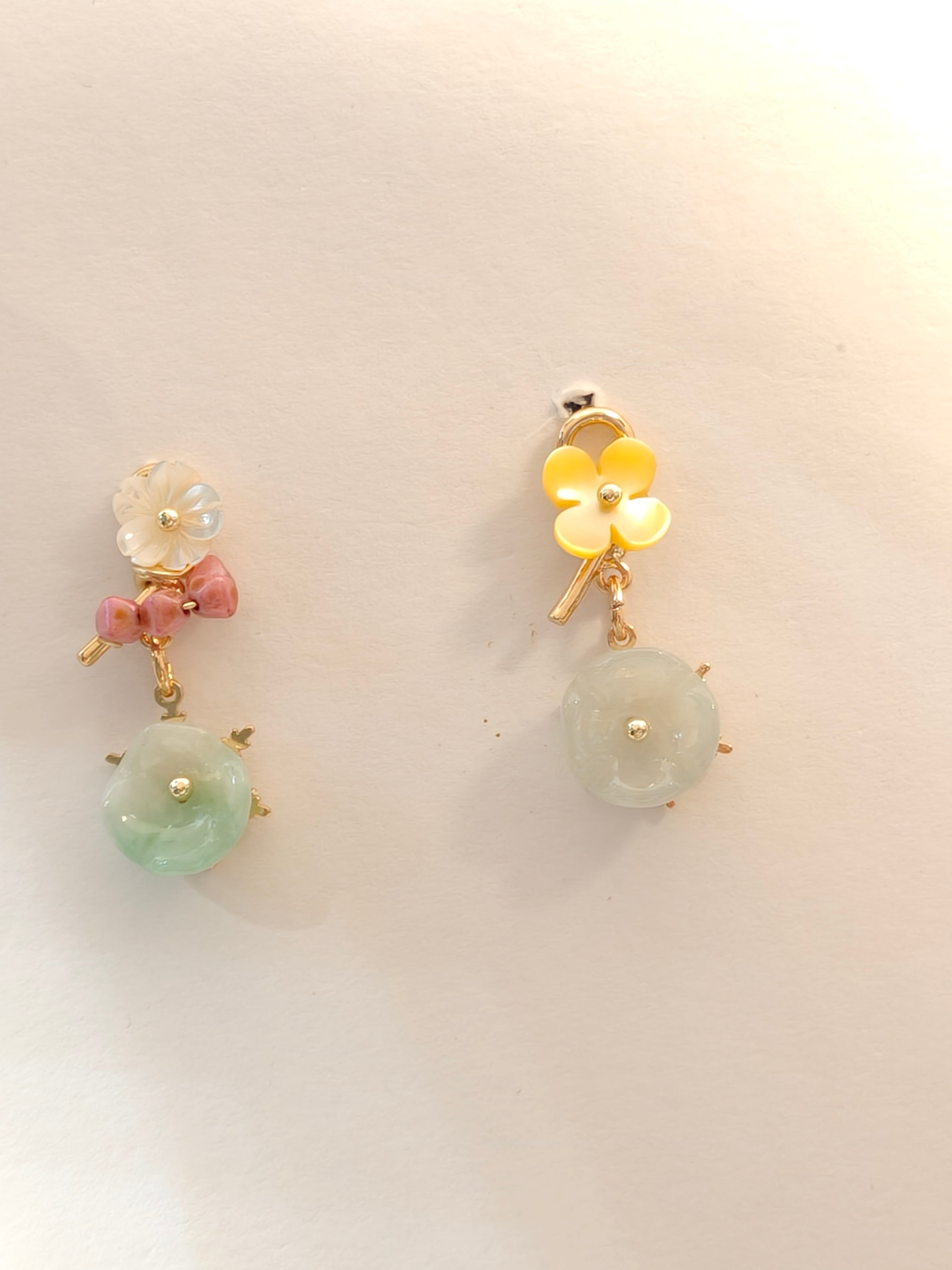 WE Monet jadeite earring
