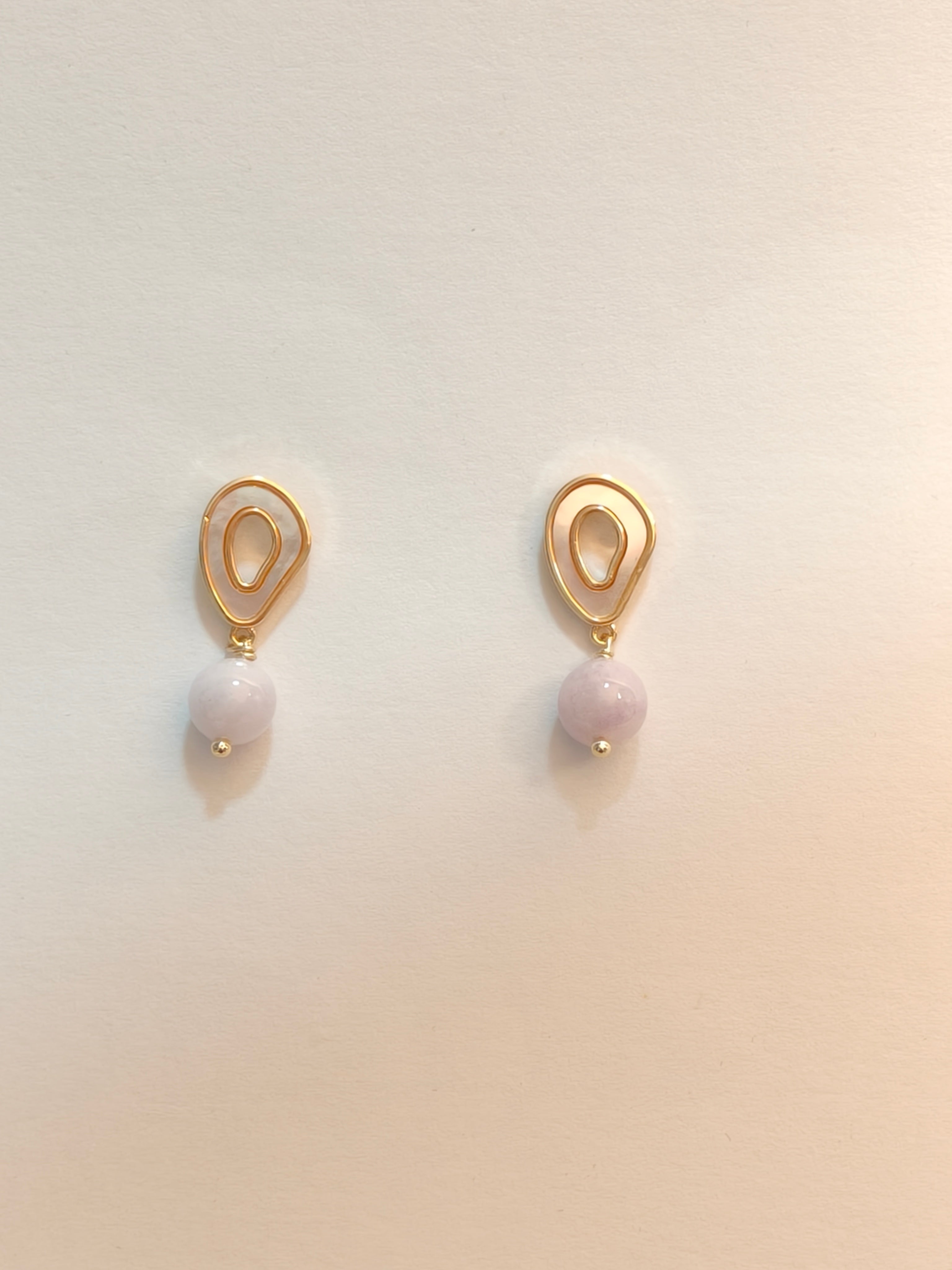 WE lavender jadeite earring