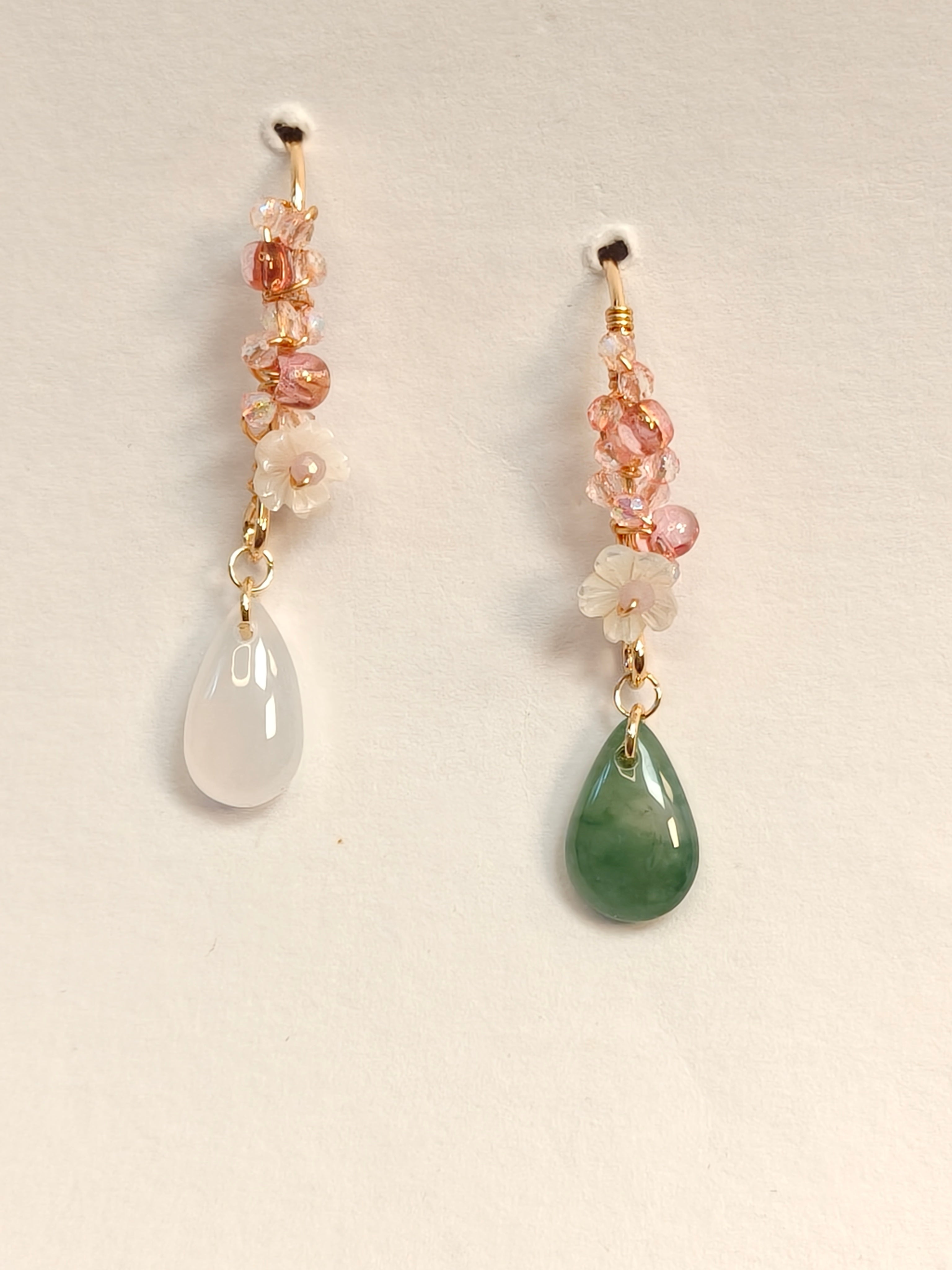 WE delite crystal and jadeite earring